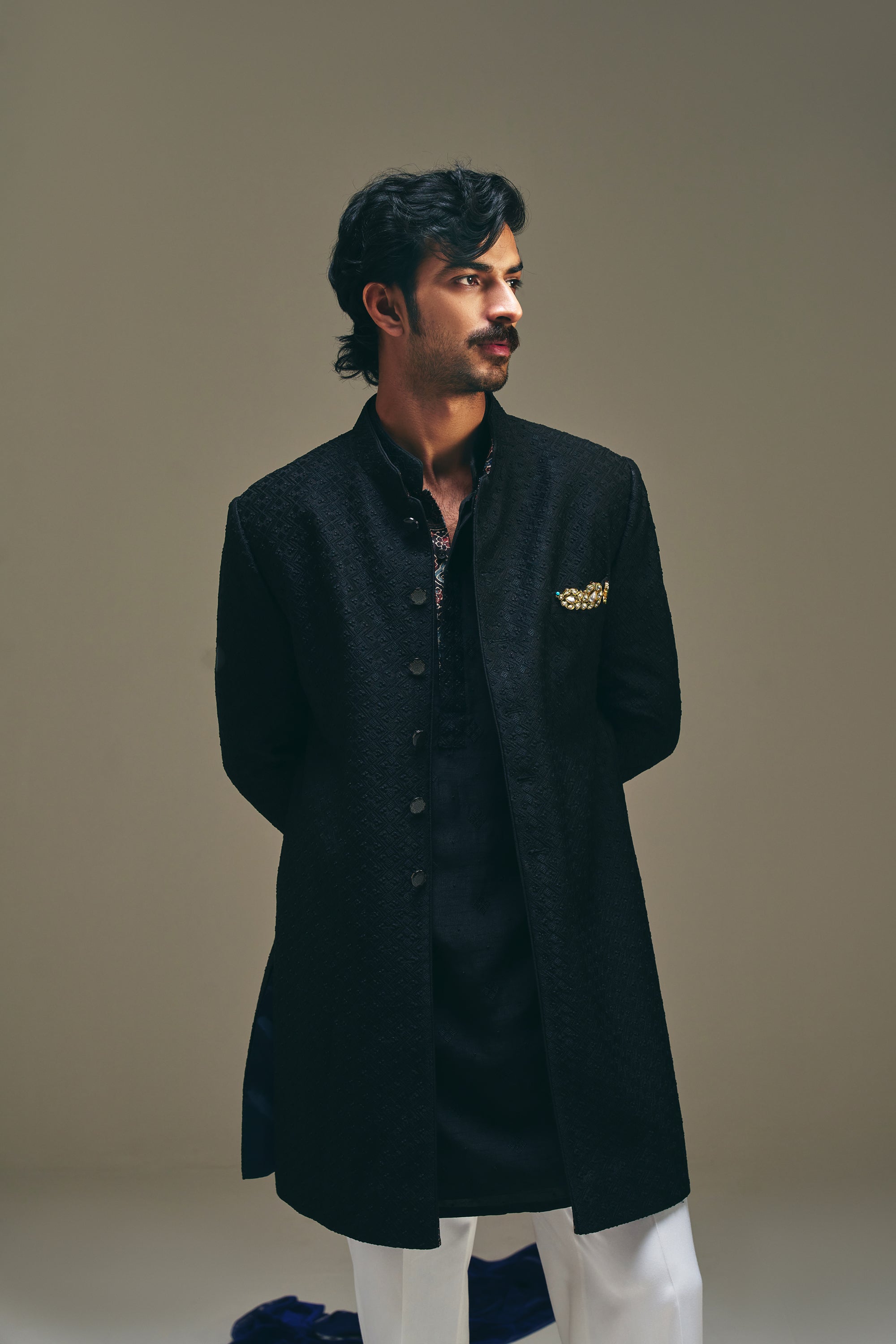Meander Achkan Set
