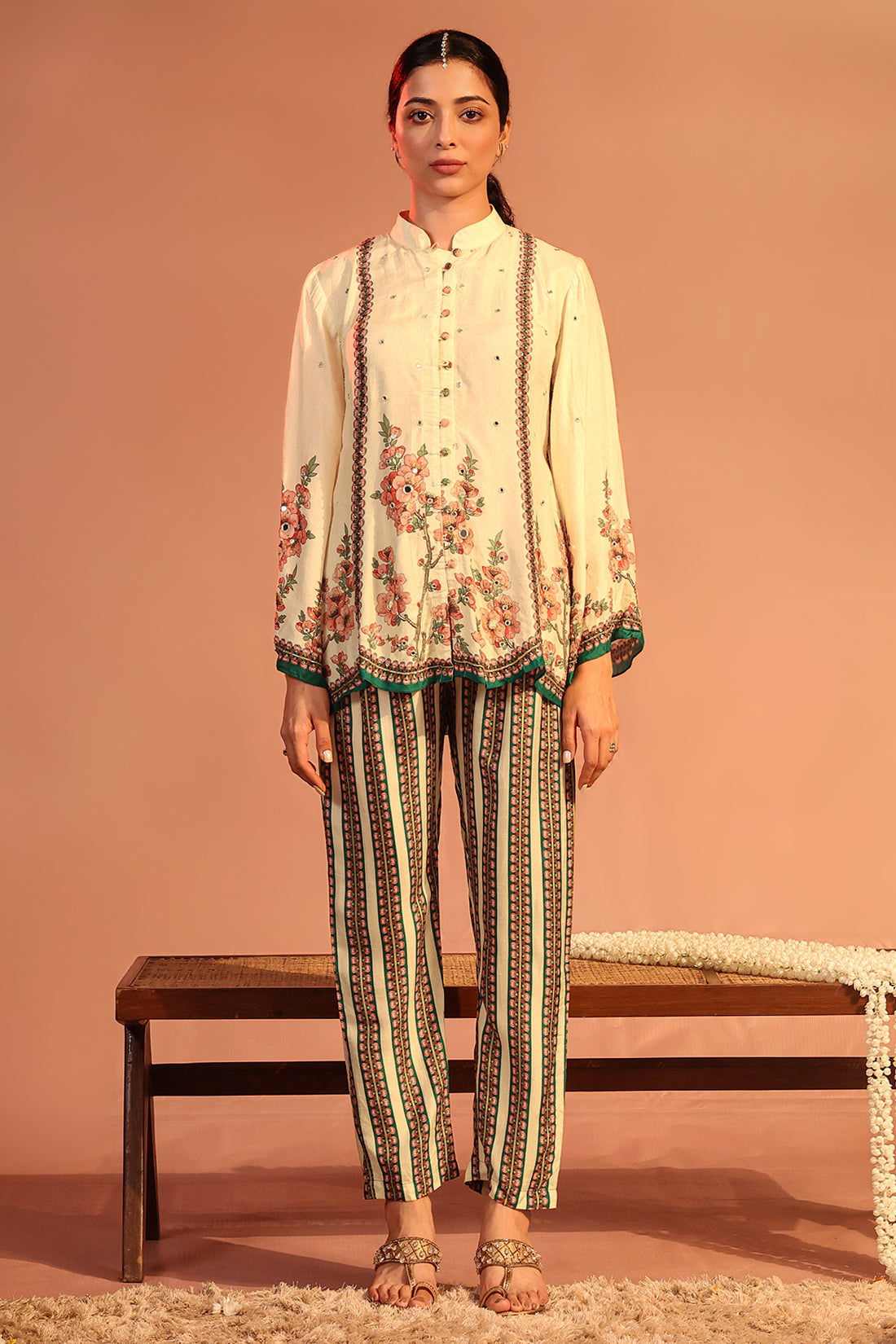 Tamaya Embroidered Kurta Set