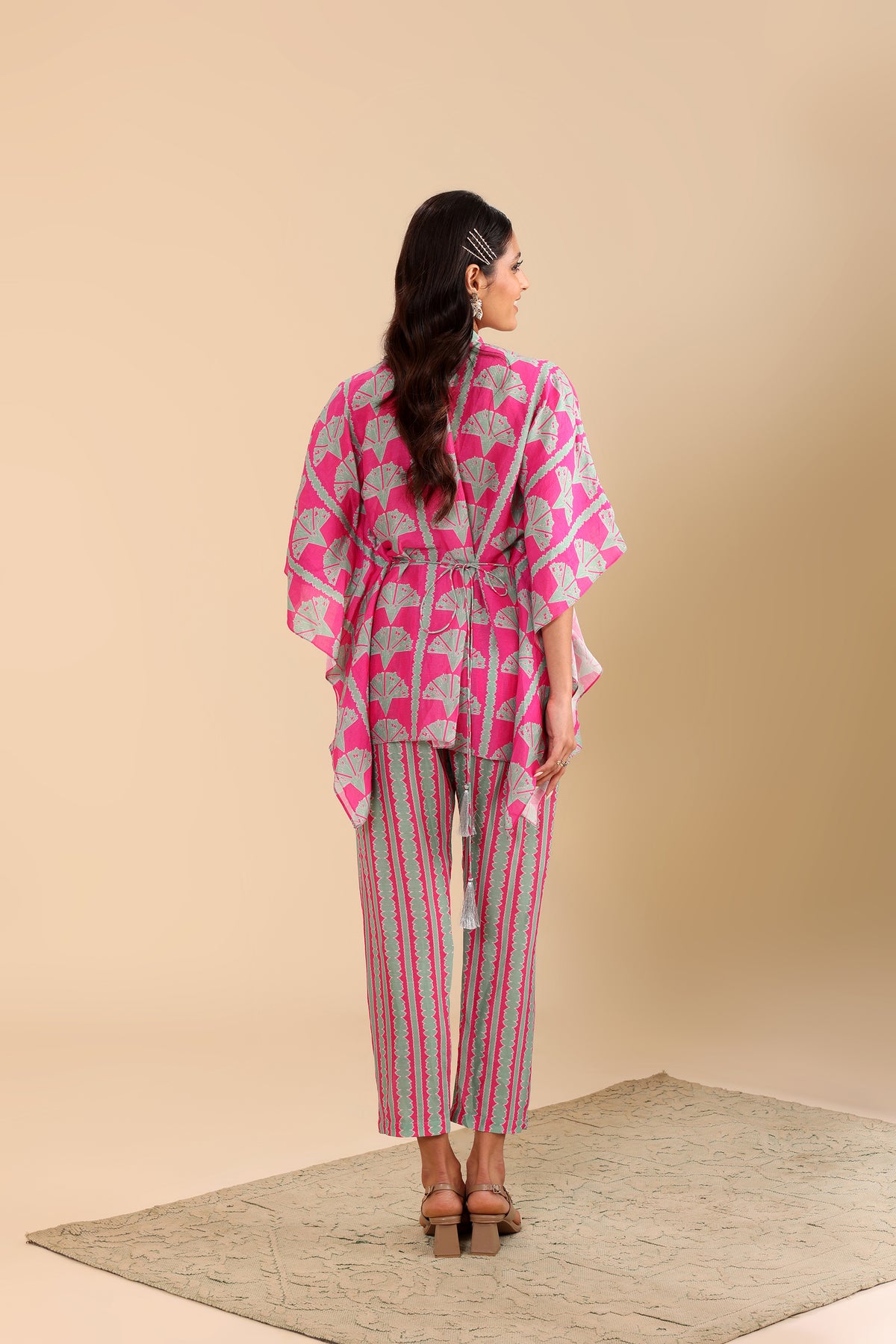 Naqsh Embellished Short Kaftan Set