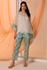 Aarani Appliqued Kurta Set