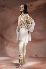 Nooma Embellished Kurta And Pants
