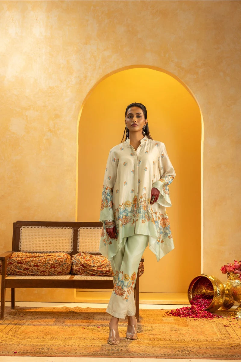 RANGTARA EMBELLISHED KURTA SET