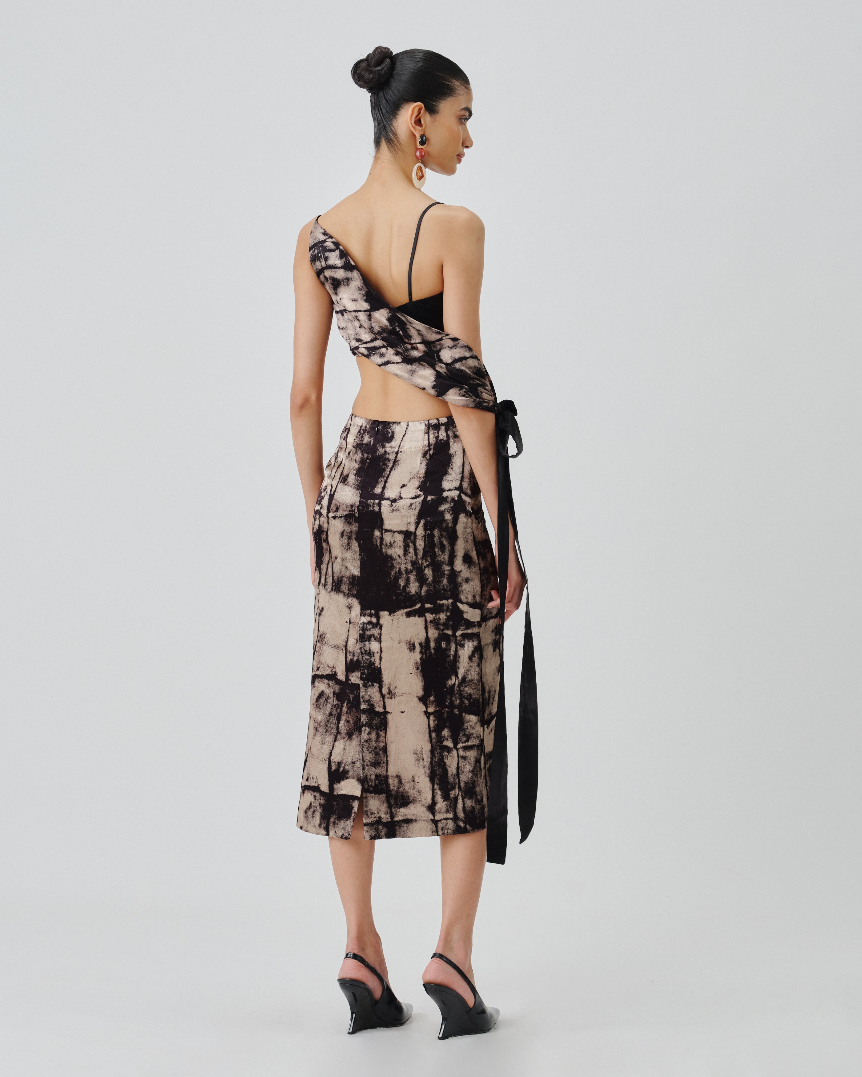 Monolith crop top