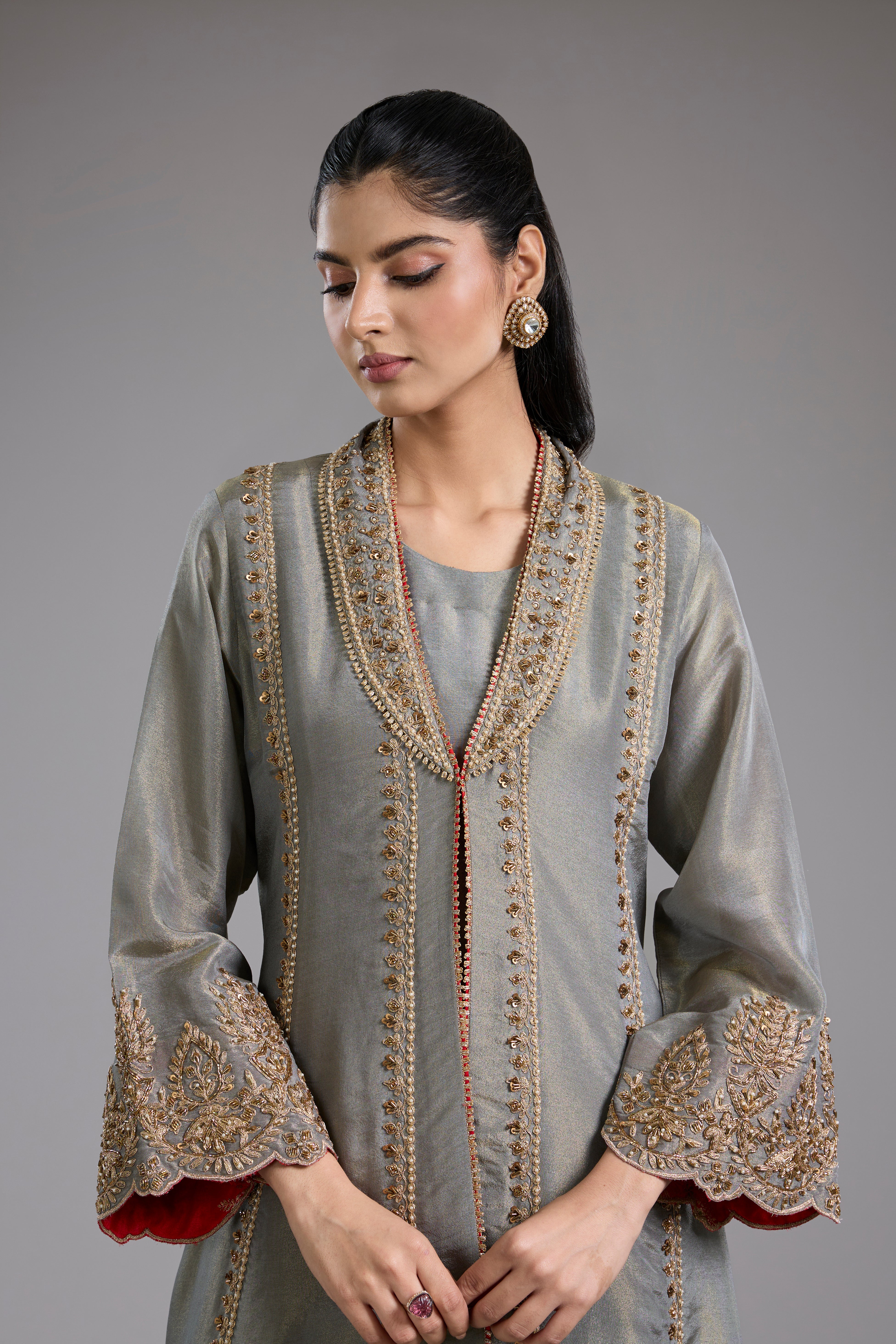 Grey tissue jacket set with dori machine embroidery