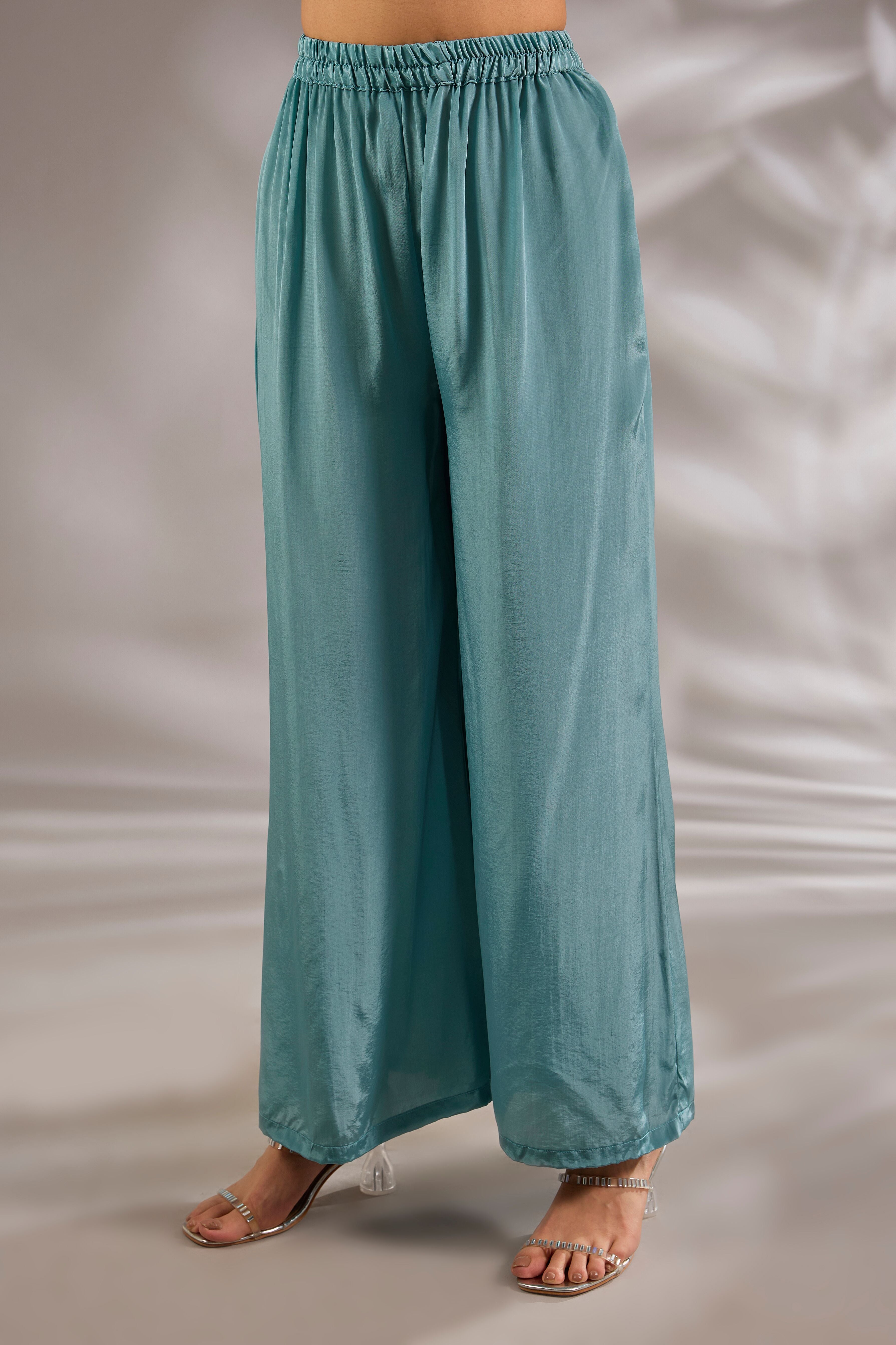 Asymmetric kurta in crepe base with sequins embroidery.