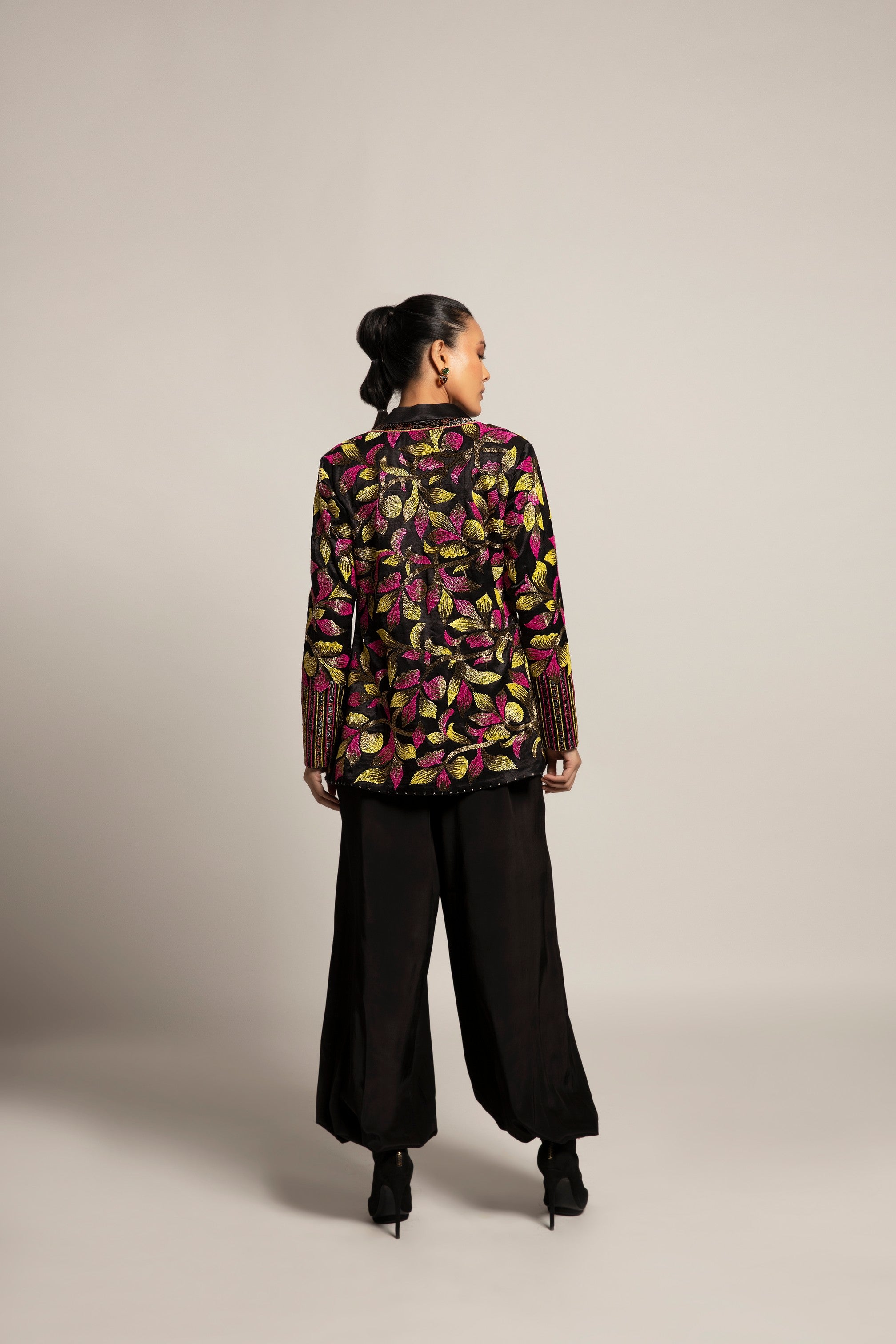 Tantalizing Black bralet & tentom jacket with Jet black harem pants
