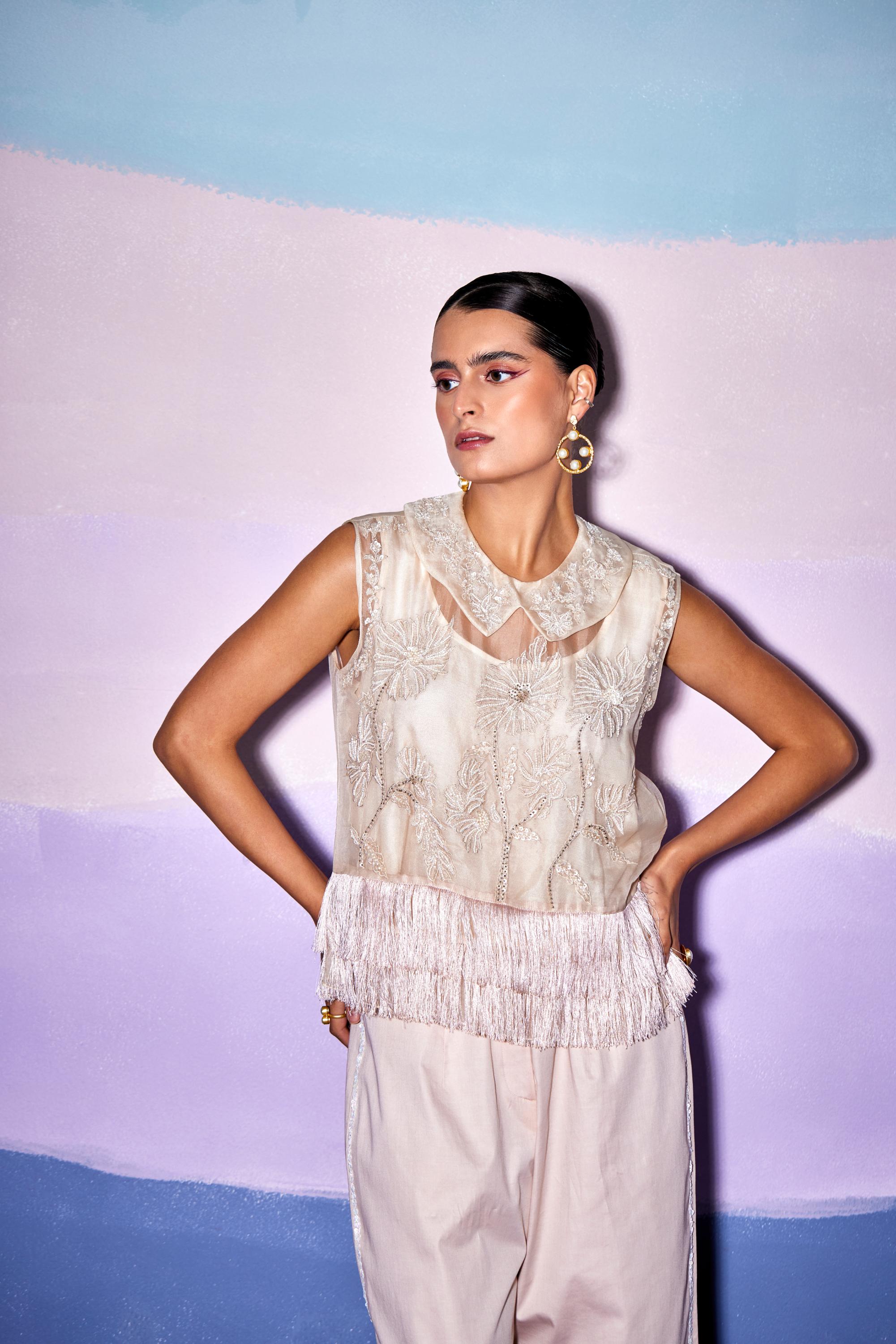 PETER COLLAR FRILLED TOP