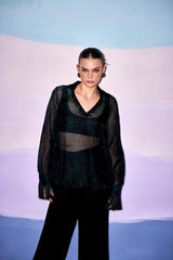  EMBELLISHED V KNECK TOP