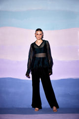  EMBELLISHED V KNECK TOP