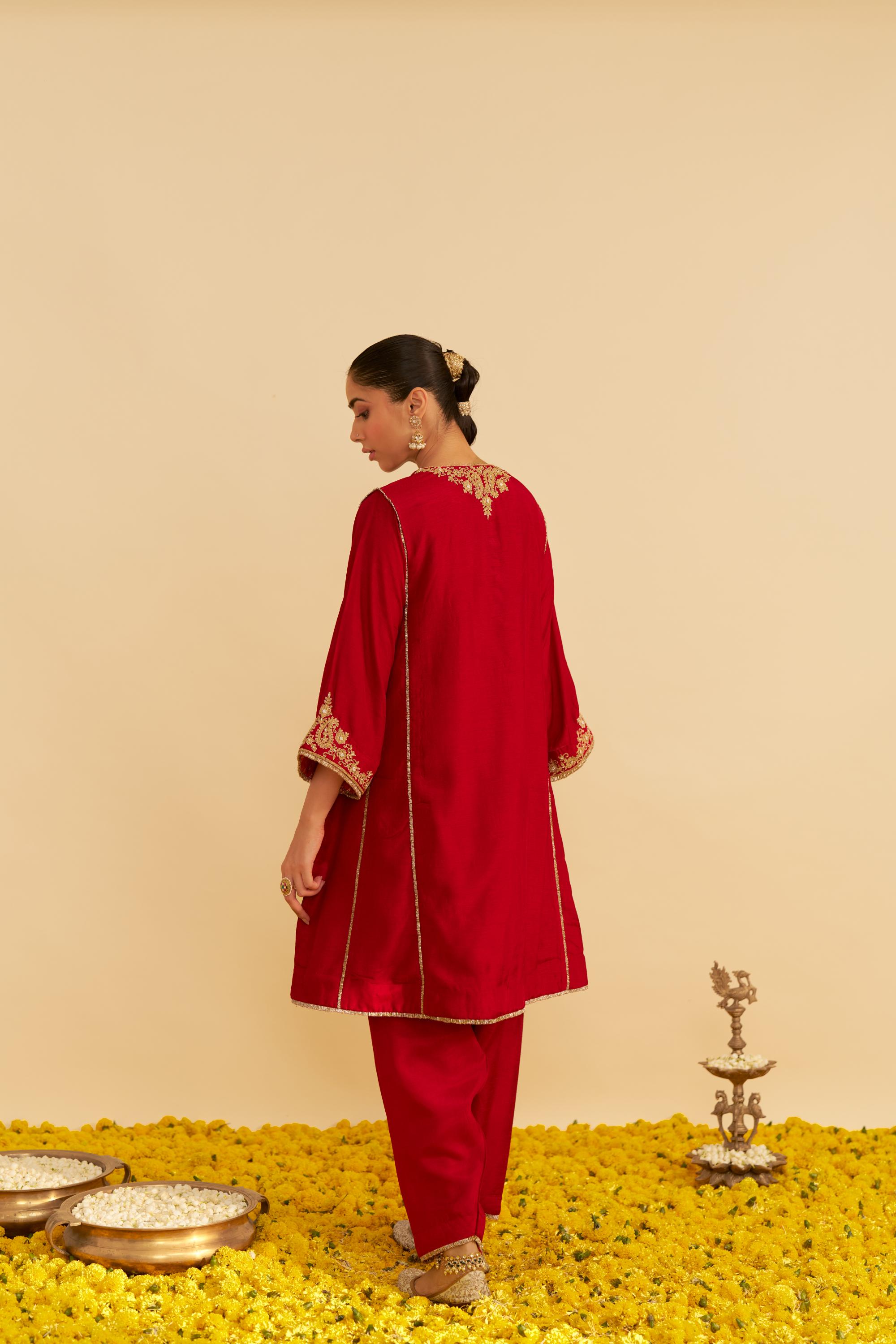 AYRA - SHORT CHAUGA WITH SALWAR