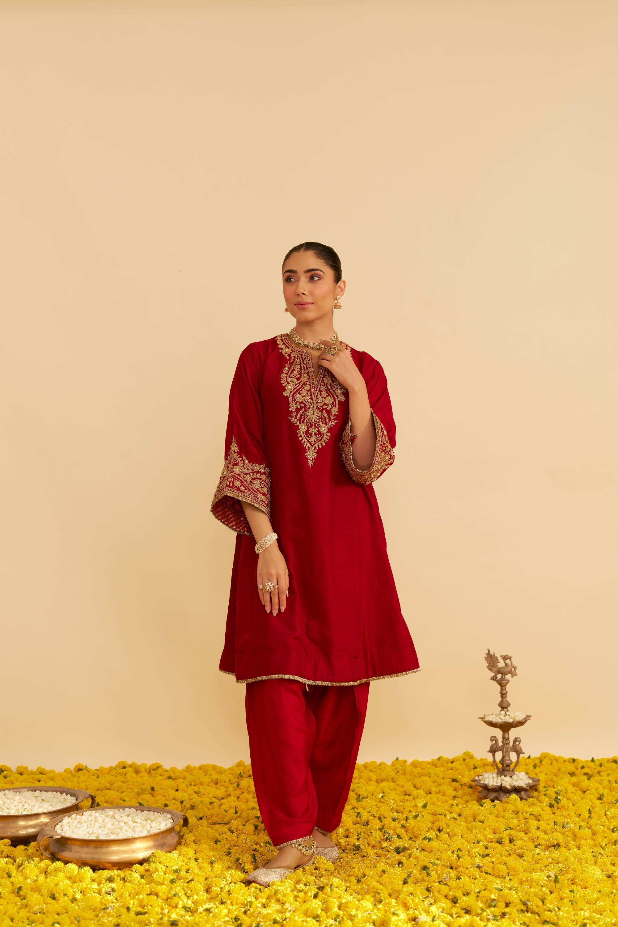 MARWA - SHORT CHAUGA WITH SALWAR