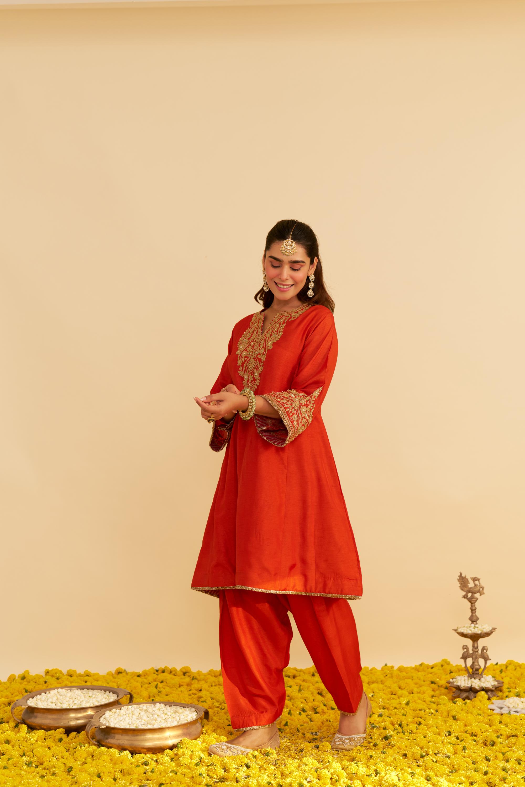 MARWA - SHORT CHAUGA WITH SALWAR