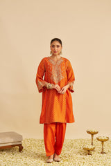 KAYRA - SHORT GATHERED CHAUGA WITH SALWAR