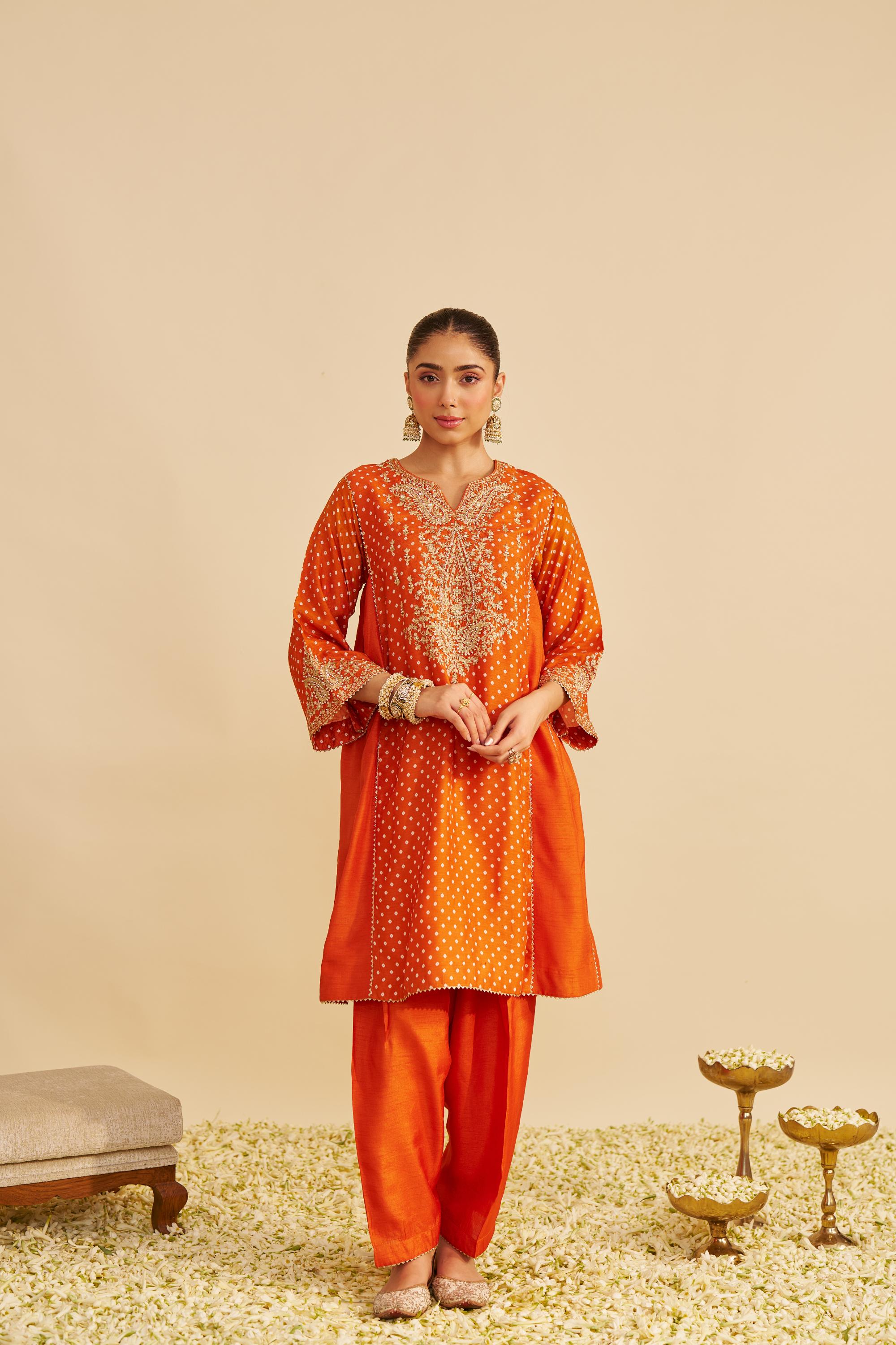 KAYRA - SHORT GATHERED CHAUGA WITH SALWAR