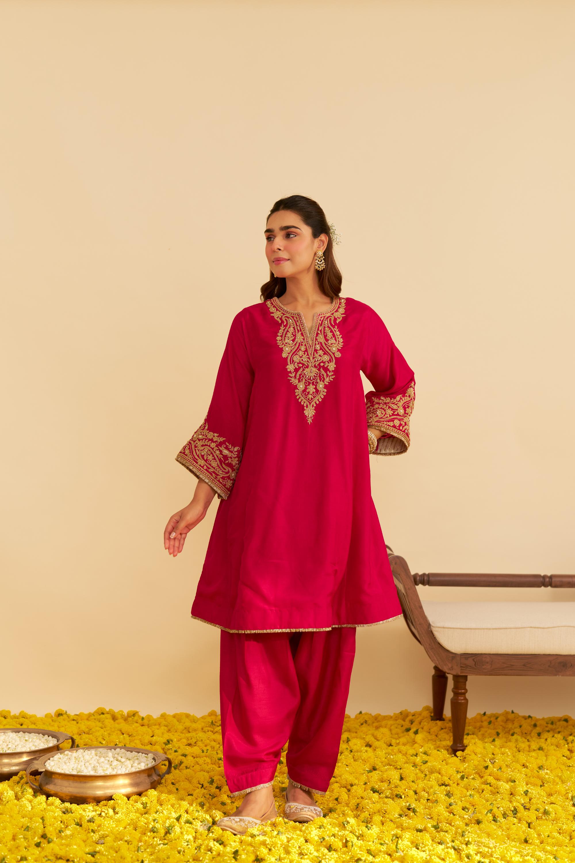MARWA - SHORT CHAUGA WITH SALWAR