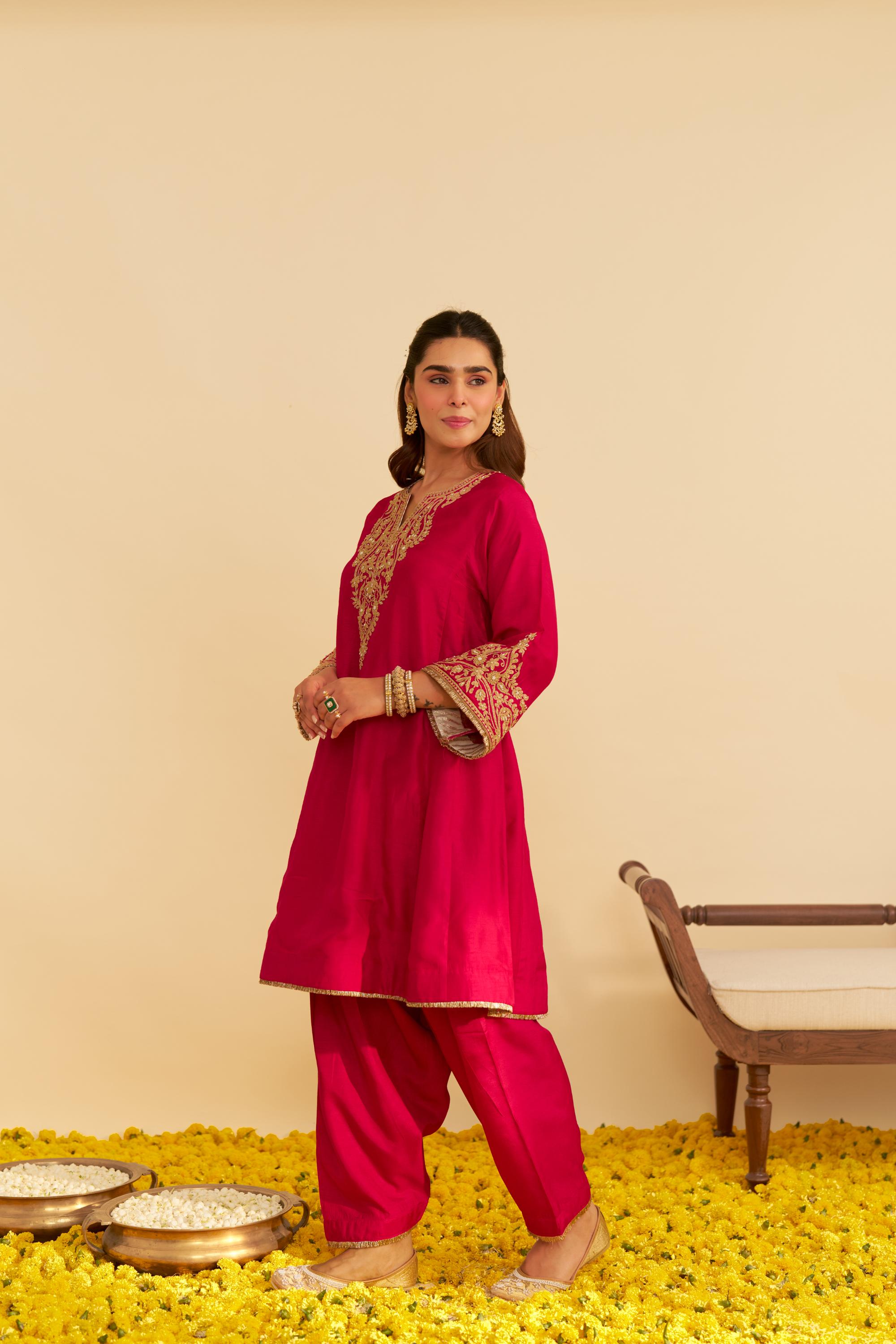 MARWA - SHORT CHAUGA WITH SALWAR
