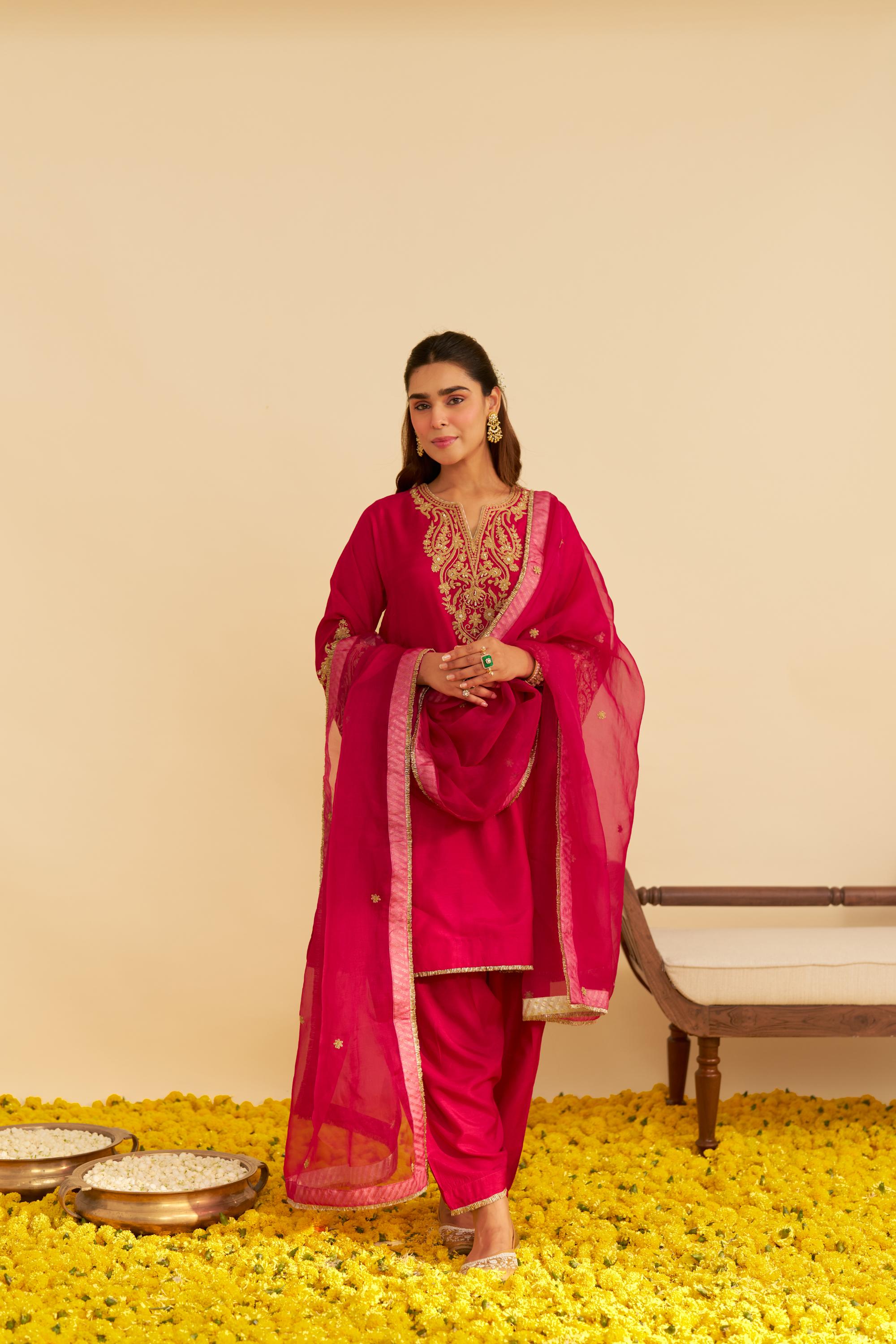MARWA - SHORT CHAUGA WITH SALWAR