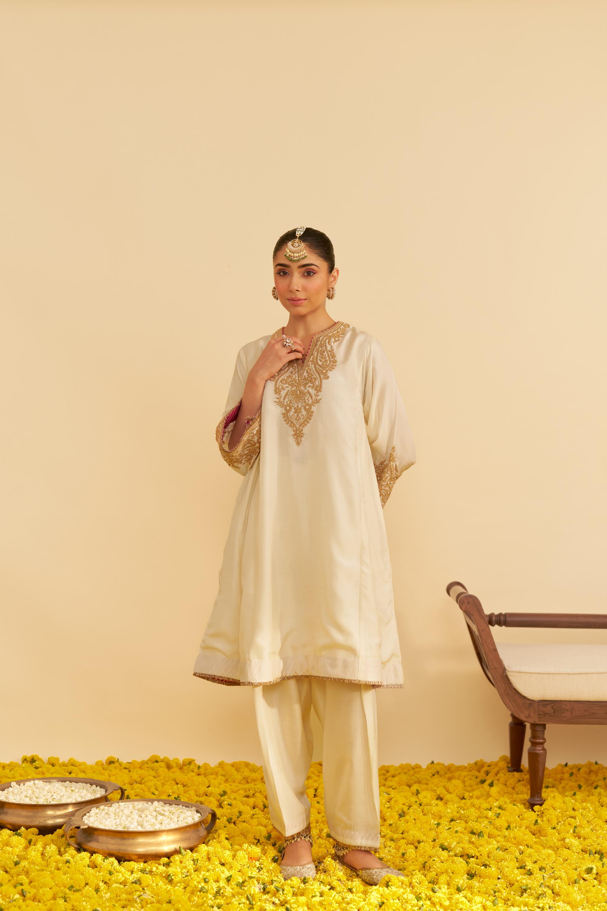 MARWA - SHORT CHAUGA WITH SALWAR