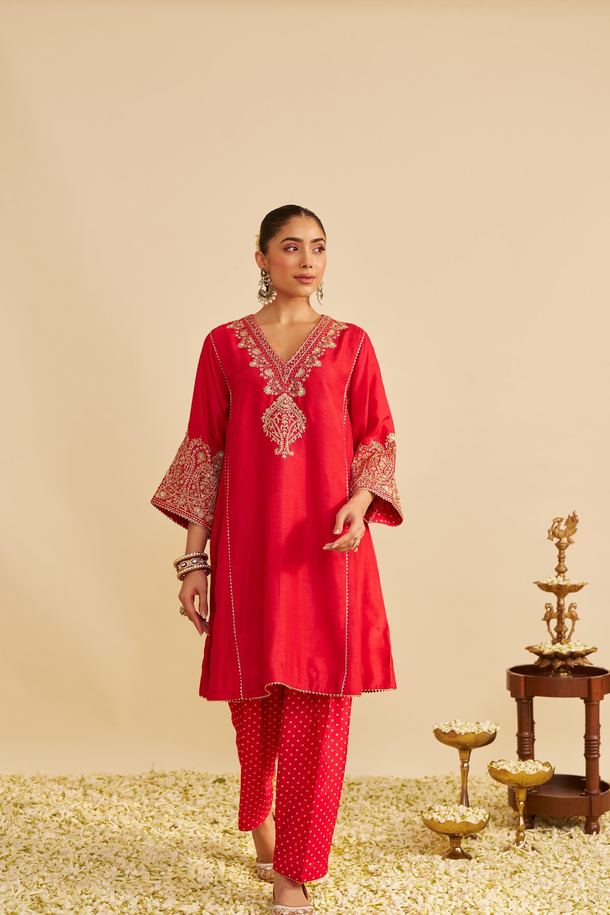NIYAH - SHORT CHAUGA WITH SALWAR