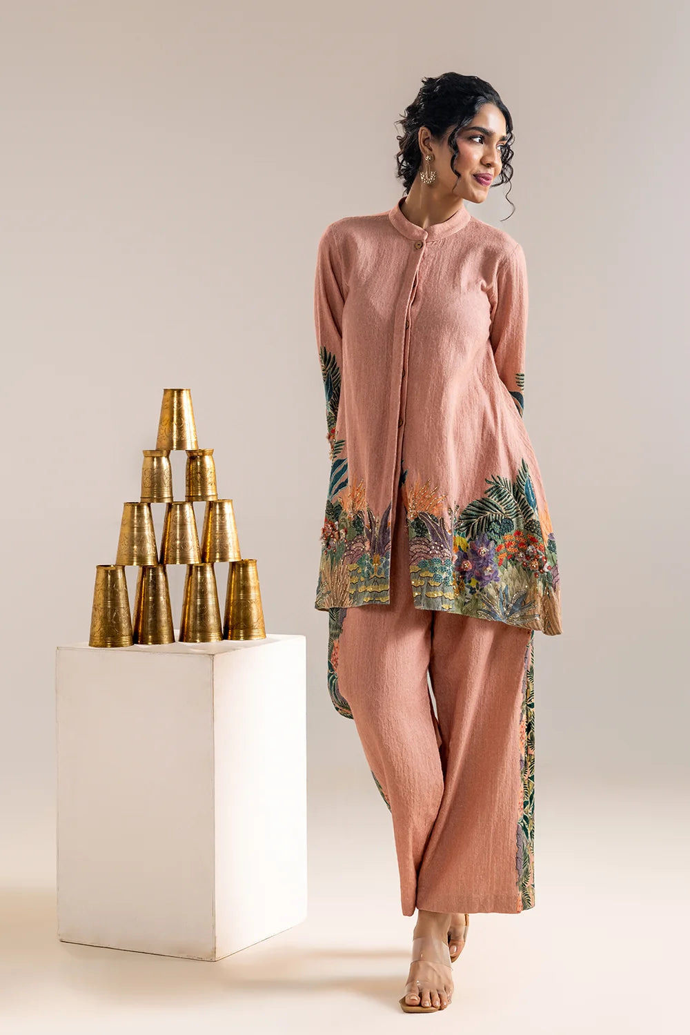 Kaira Embellished Kurta Set