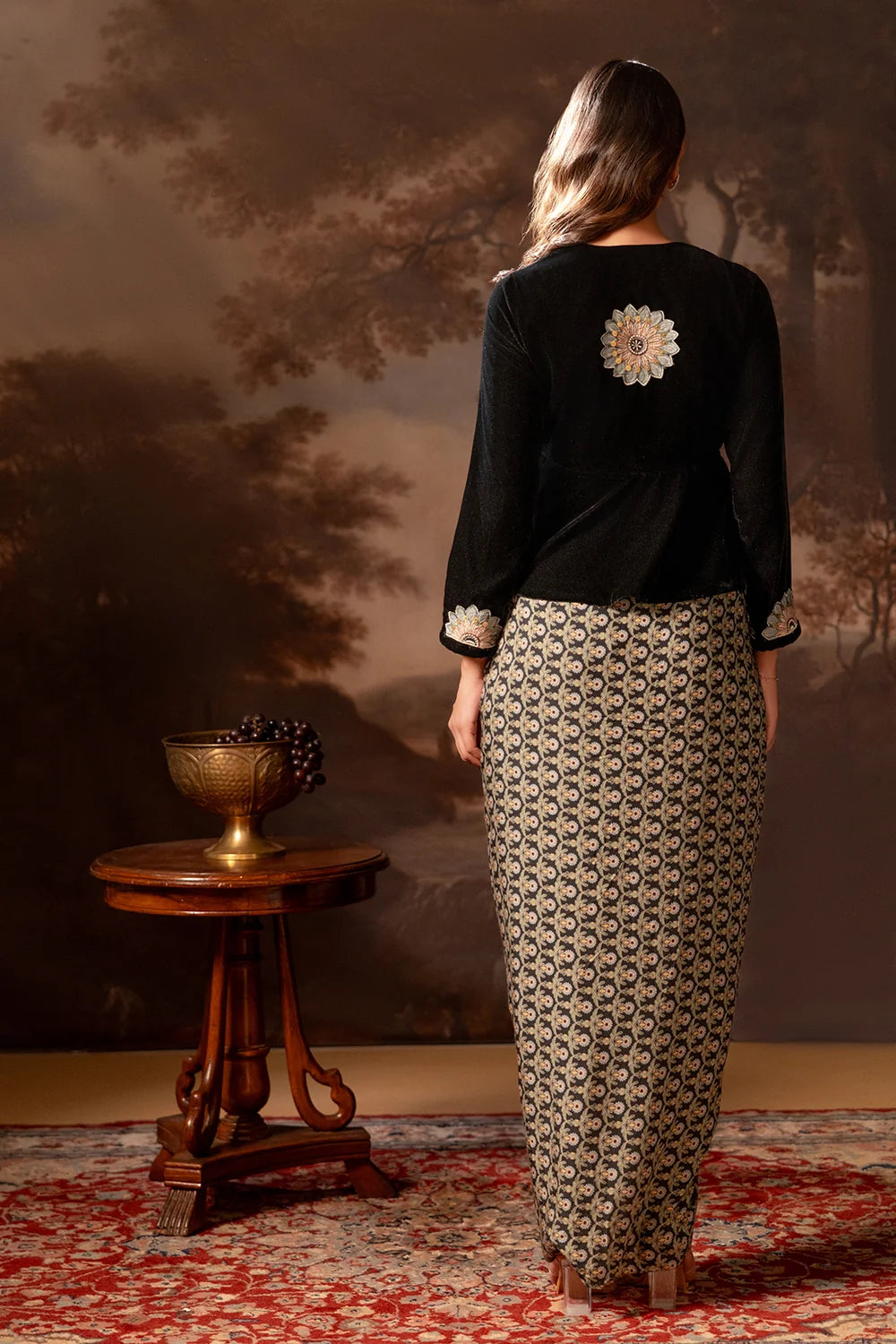 Eraya Embroidered Drape Skirt Set