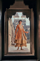 Zariya : To Find Light