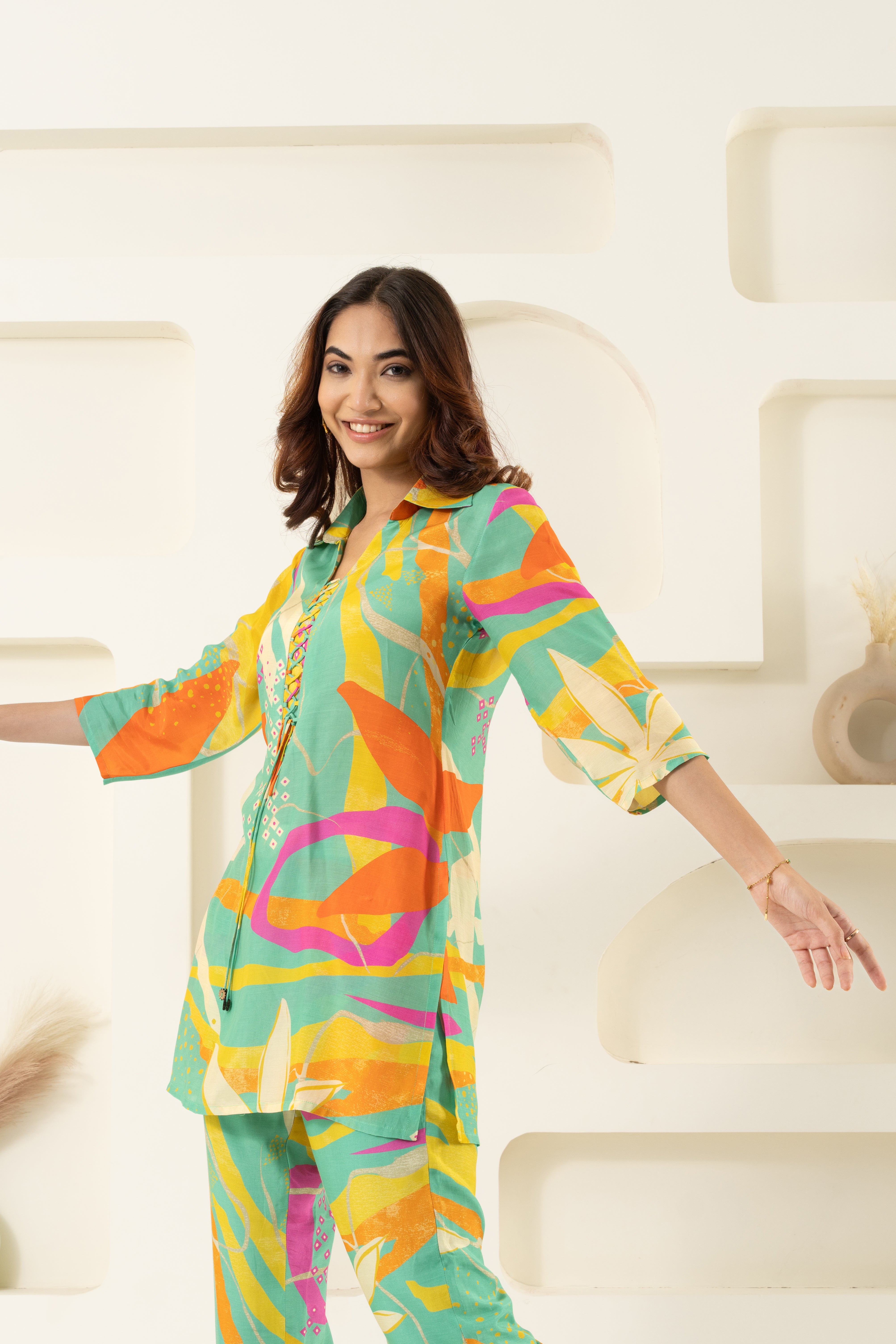 GAURI KHANNA IN GREEN MYRA FLORAL CO-ORD SET