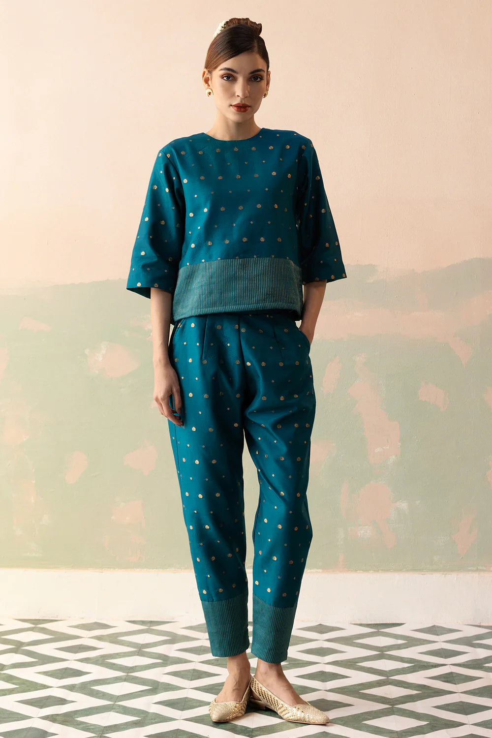 Benarasi Silk Buty Short Top & Pants with Tissue Border