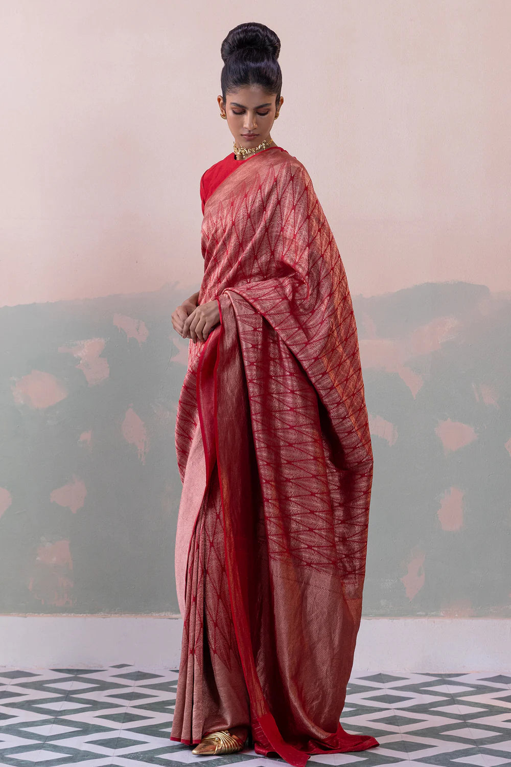Kattan Silk Tiger Motif Benarasi Saree with Chevron Border & Petticoat