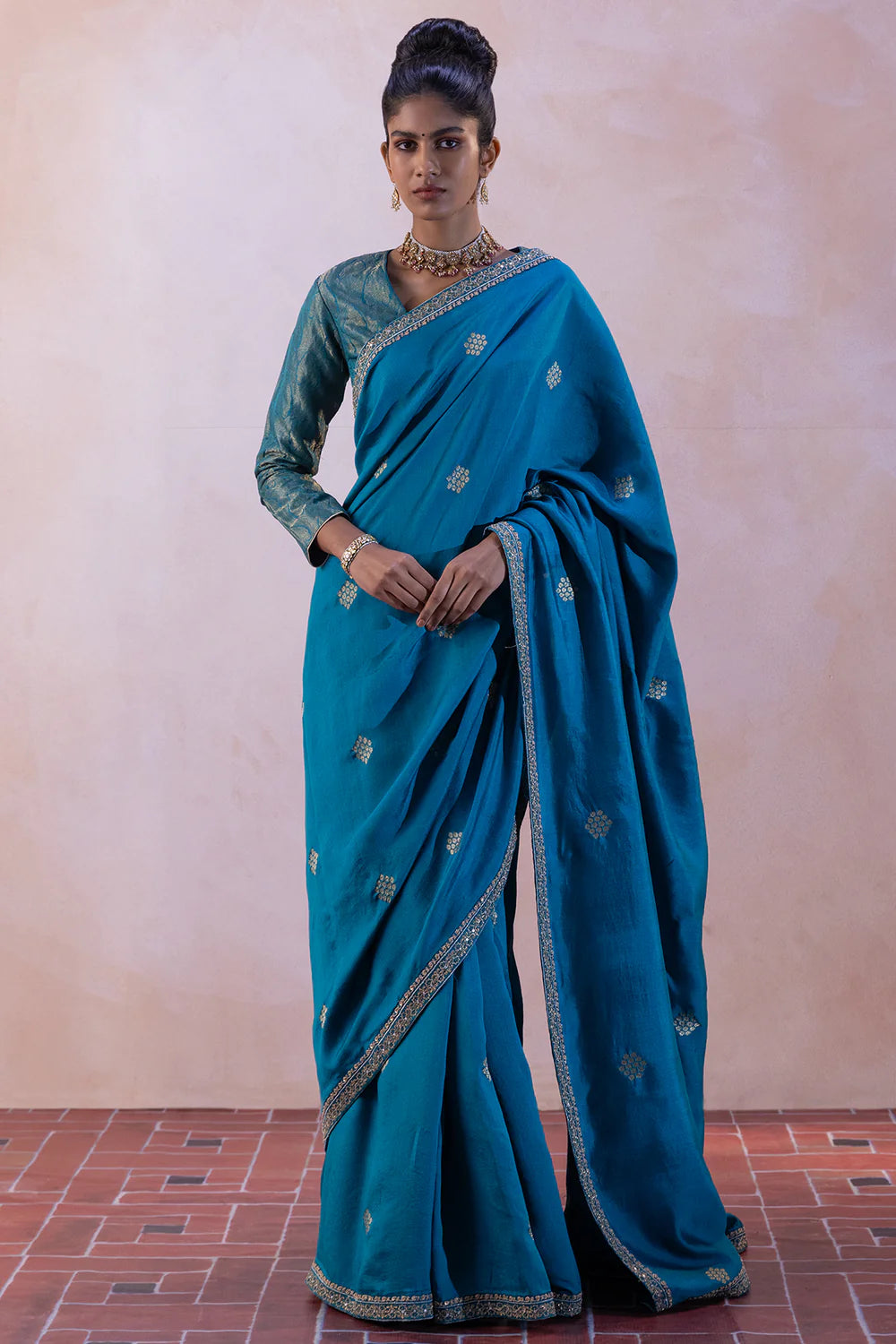 Benarasi Silk Flower Buty Saree with Silk Satin Jaal Blouse & Petticoat