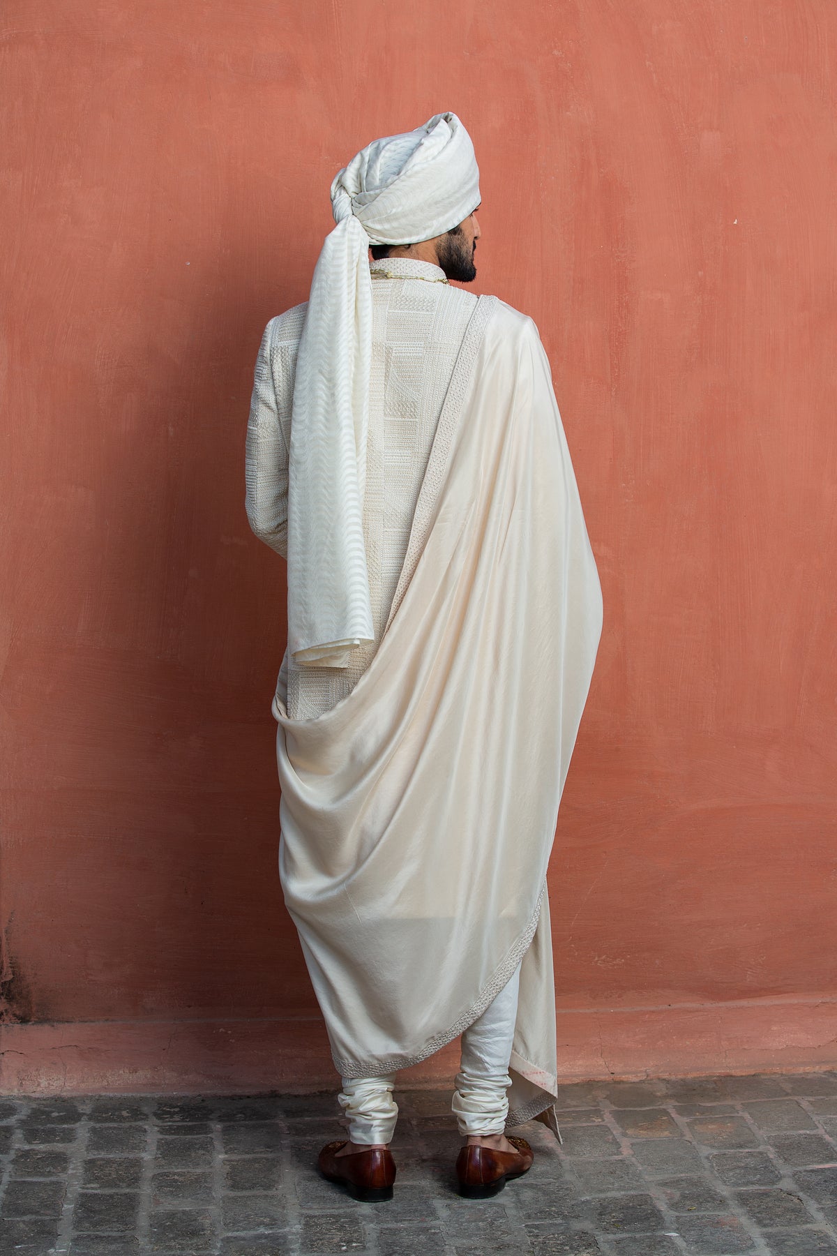 IVORY GEOMETRIC EMBROIDERED ACHKAN WITH MONGA KURTA AND CHURIDAR