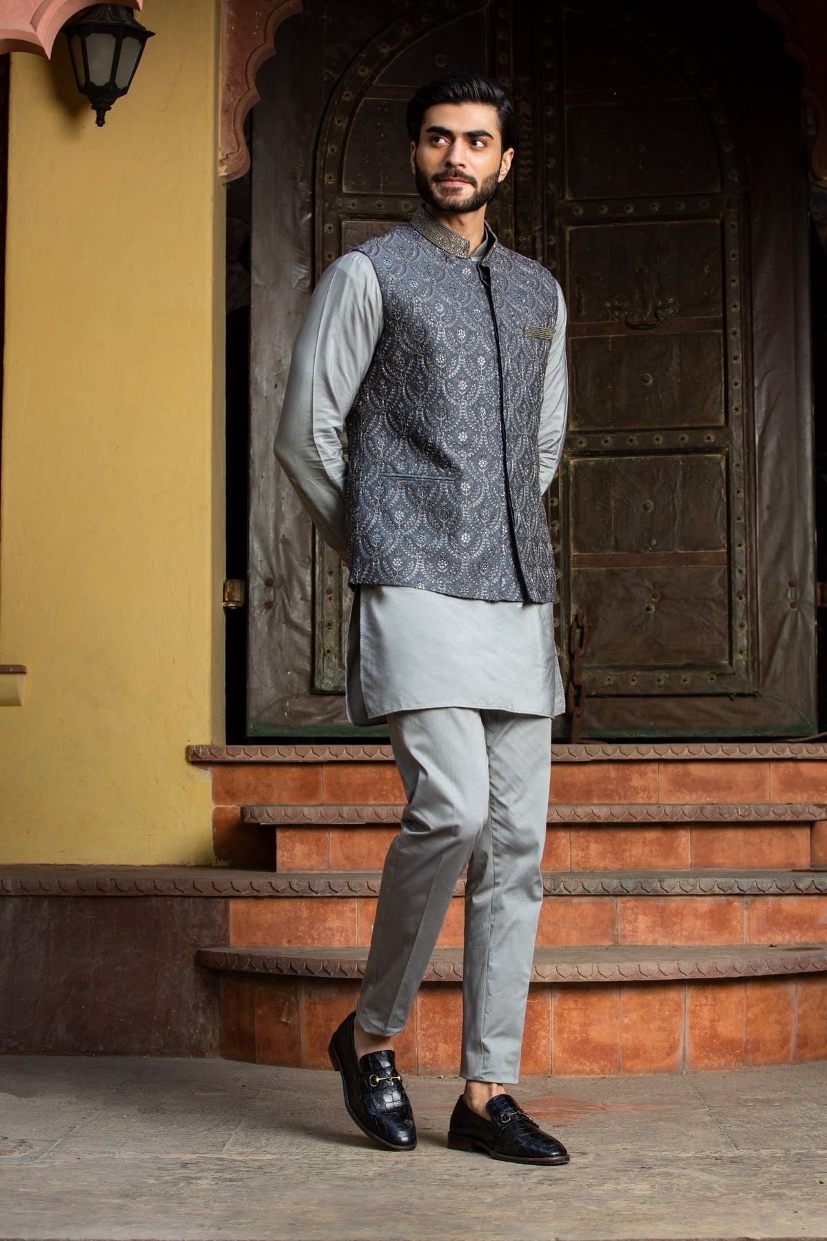 STEEL GREY KURTA AND PANT WITH ALL OVER EMBROIDERED RAW SILK NEHRU JACKET