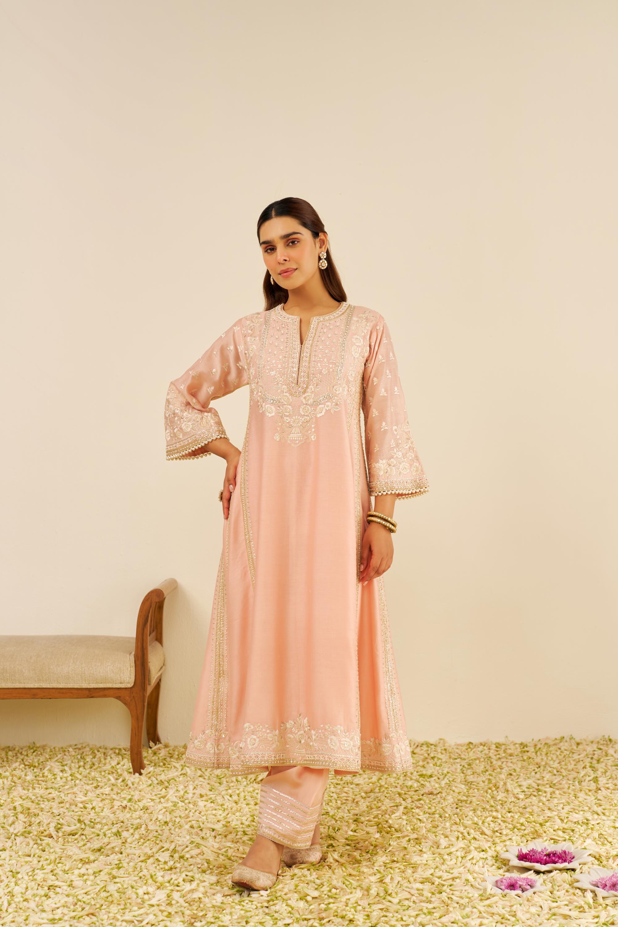 MAAROOFA - LONG CHAUGA WITH SALWAR