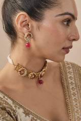 Morpankh Gold Plated Pink Womens Beaded Choker Necklace Set with Pair of Earrings (Freesize)