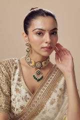 vivinia BY VIDHI MEHRA Morpankh Gold Plated Green Womens Kundan, Polki Short Necklace Set with Pair of Earrings (Freesize)