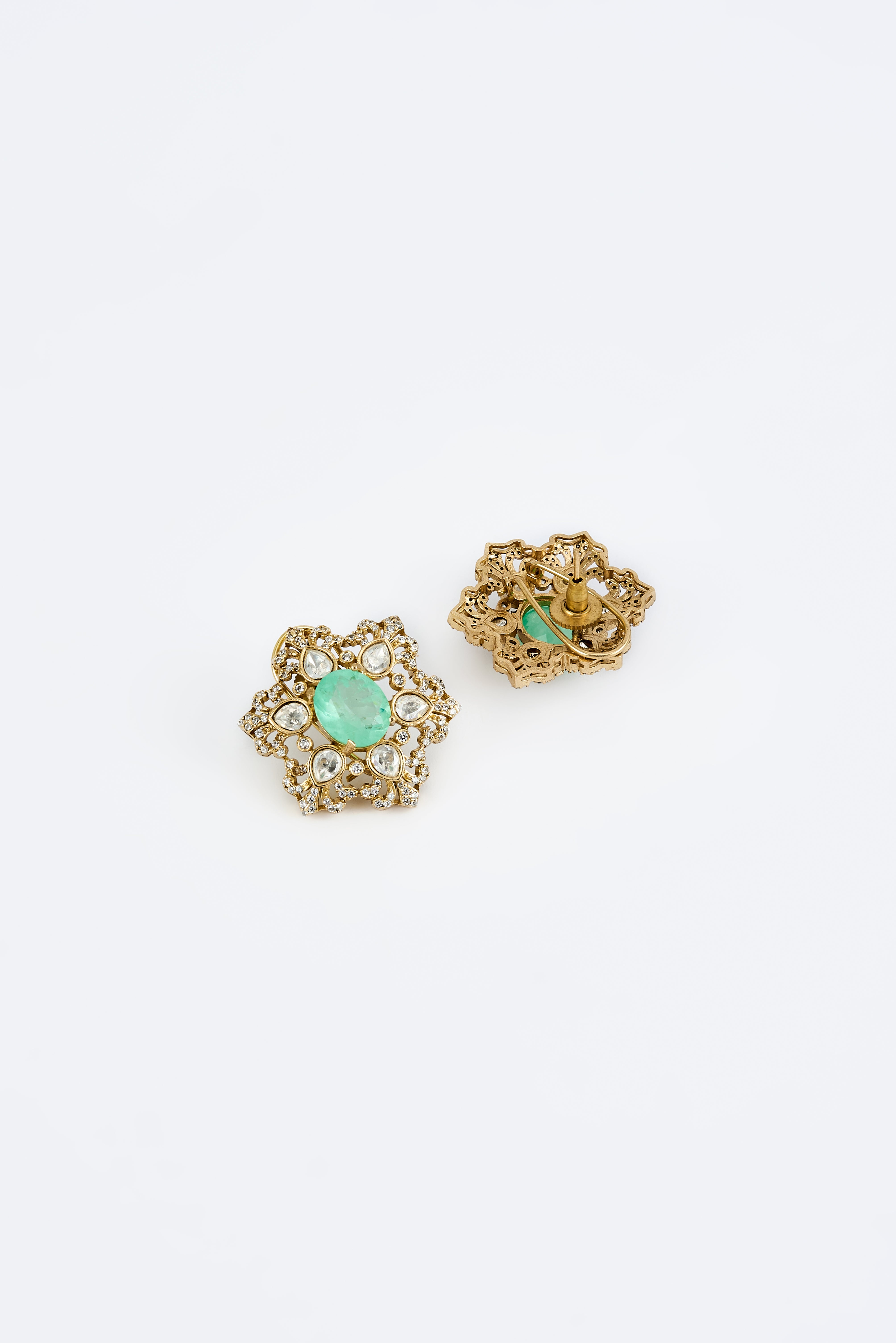 vivinia BY VIDHI MEHRA Florence Gold Plated Green Womens Kundan, Polki Short Necklace Set with Pair of Earrings (Freesize)