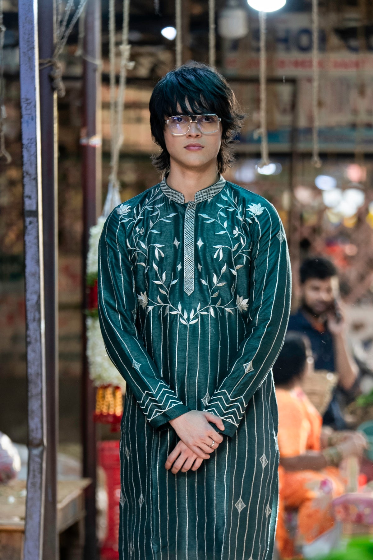 Naksh — Bottle Green Thread Embroidered Falling Raw Silk Kurta