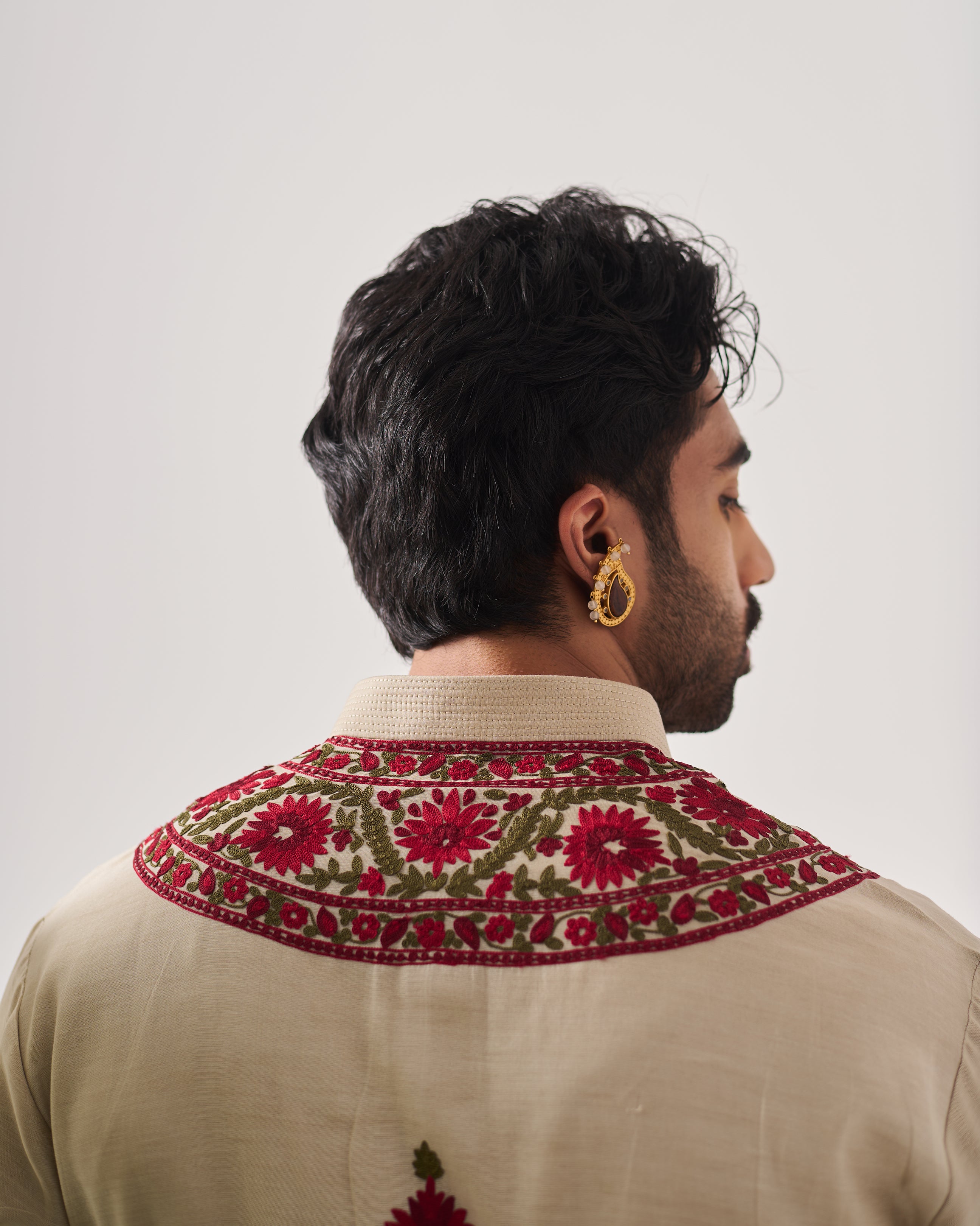 Kurta With Pants / Chanderi / Light Beige / Crimson Bloom / Aari Embroidery