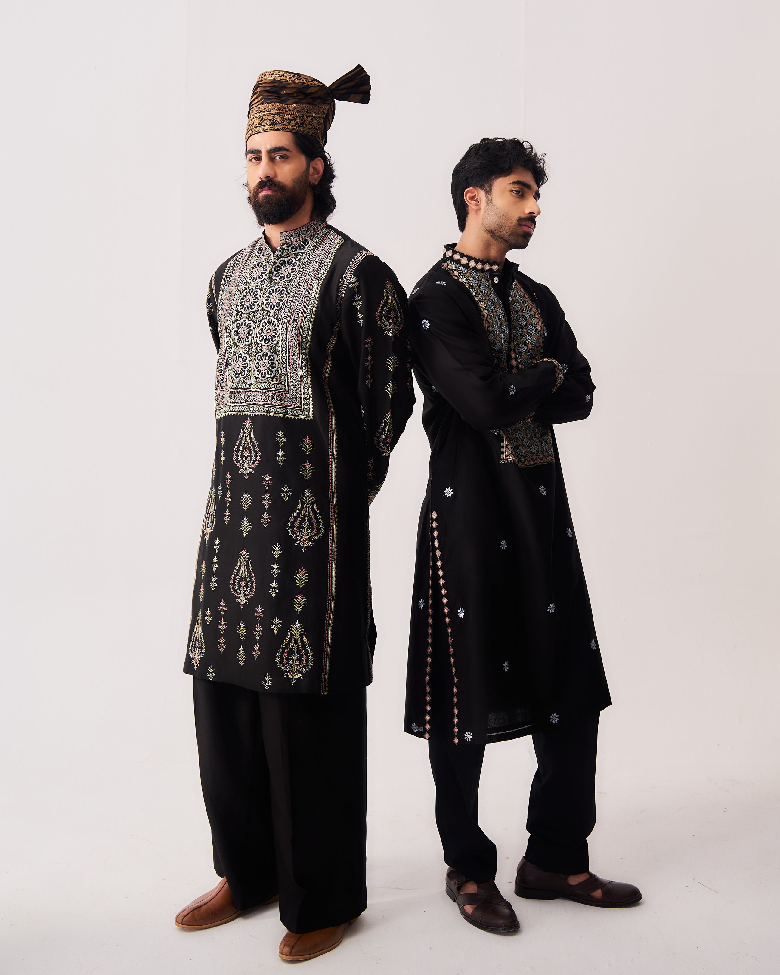 Phiran Kurta With Flare Pants / Chanderi / Black / Garden Tapestry / Resham Embroidery