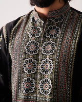 Phiran Kurta With Flare Pants / Chanderi / Black / Garden Tapestry / Resham Embroidery