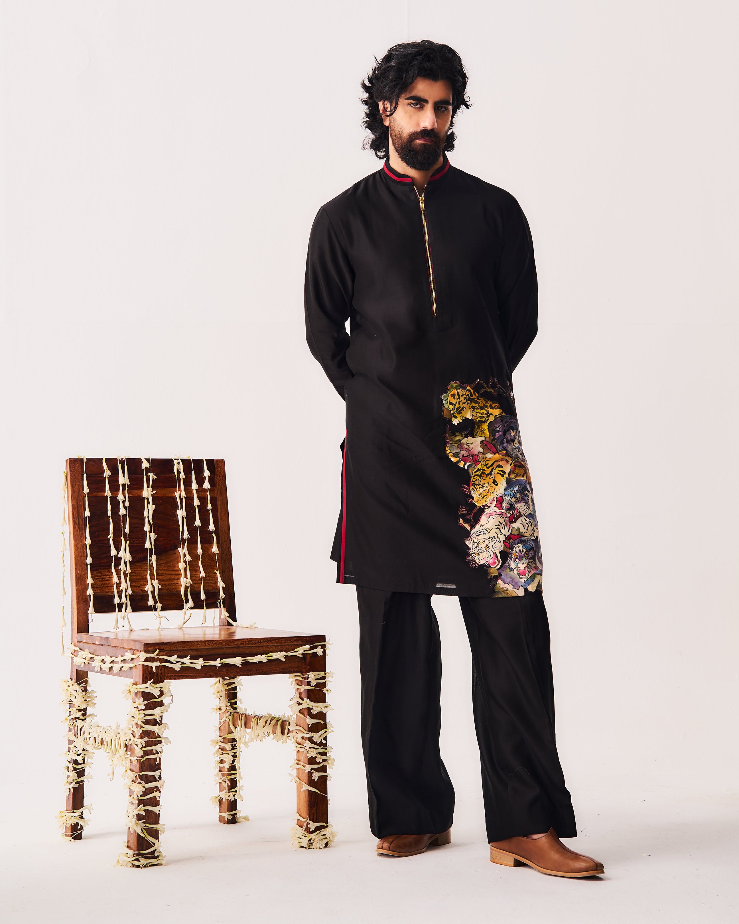 Kurta With Flare Pants / Chanderi / Black / Tiger’s Grove / Hand Paint