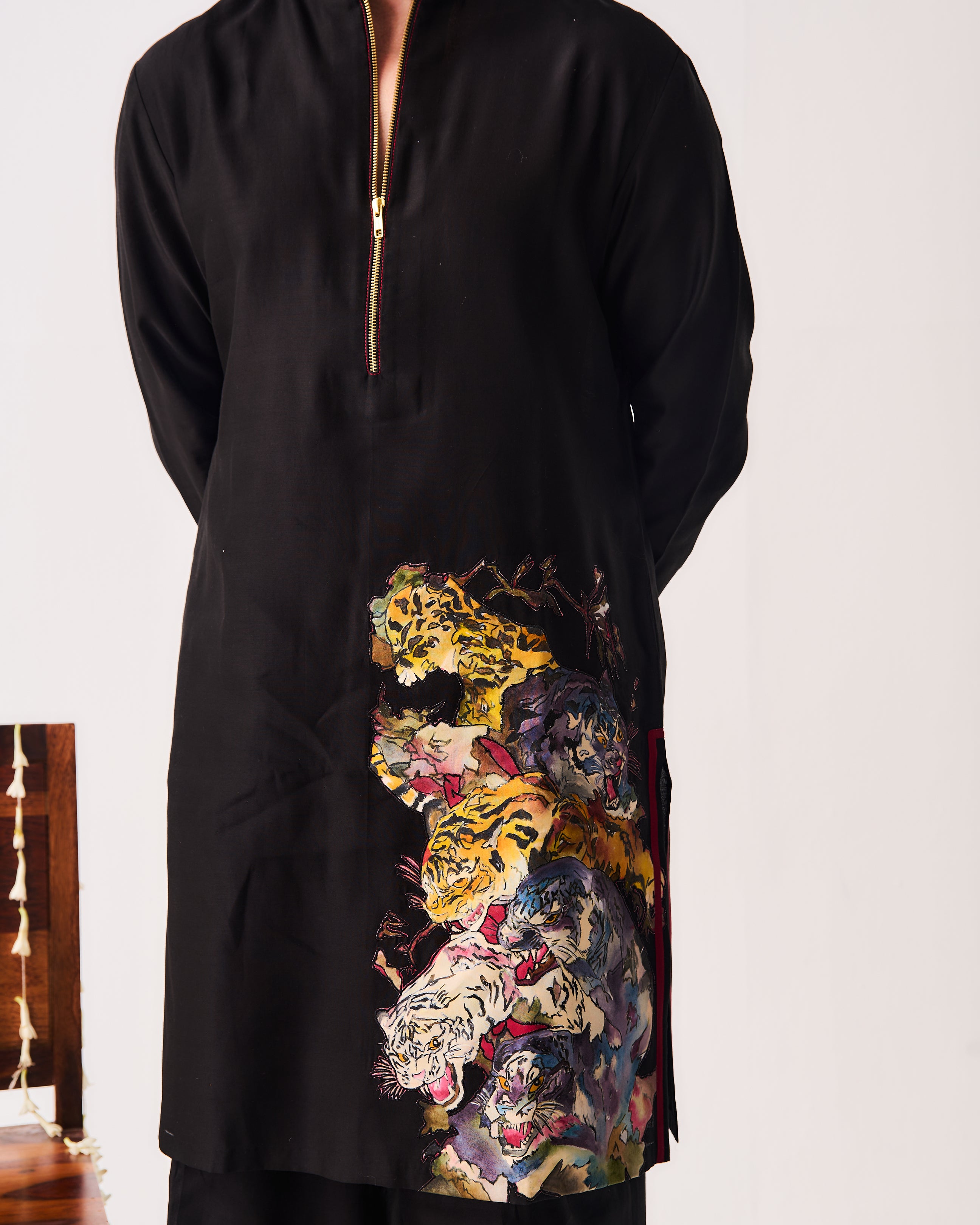Kurta With Flare Pants / Chanderi / Black / Tiger’s Grove / Hand Paint