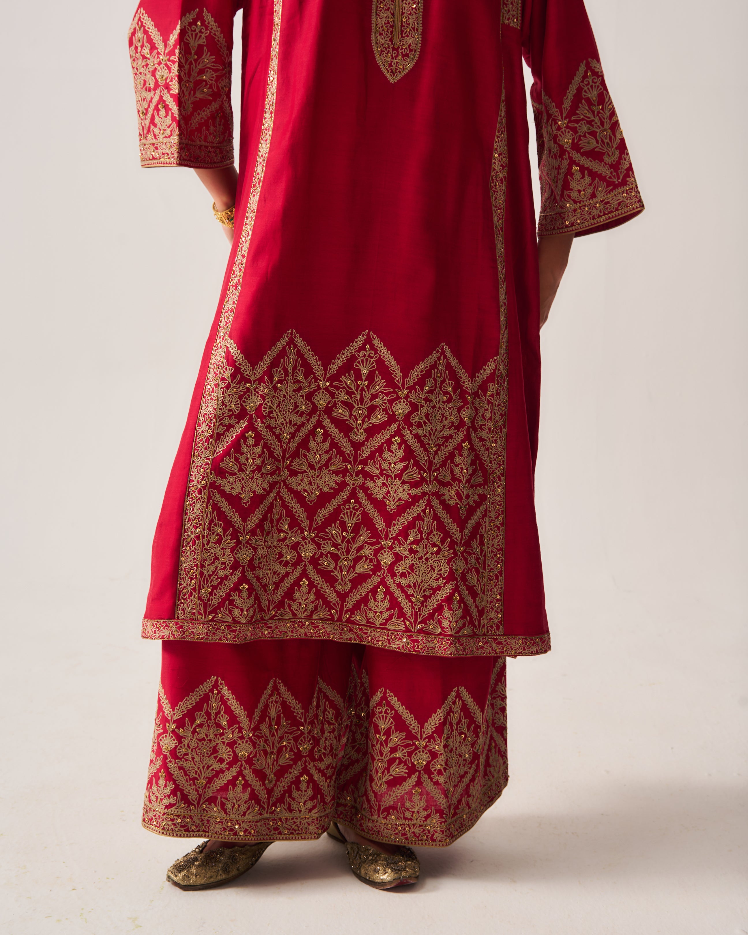 Phiran Kurta with Flare Pants and Dupatta / Chanderi / Deep Red / Floral Nest / Aari/Hand Embroidery
