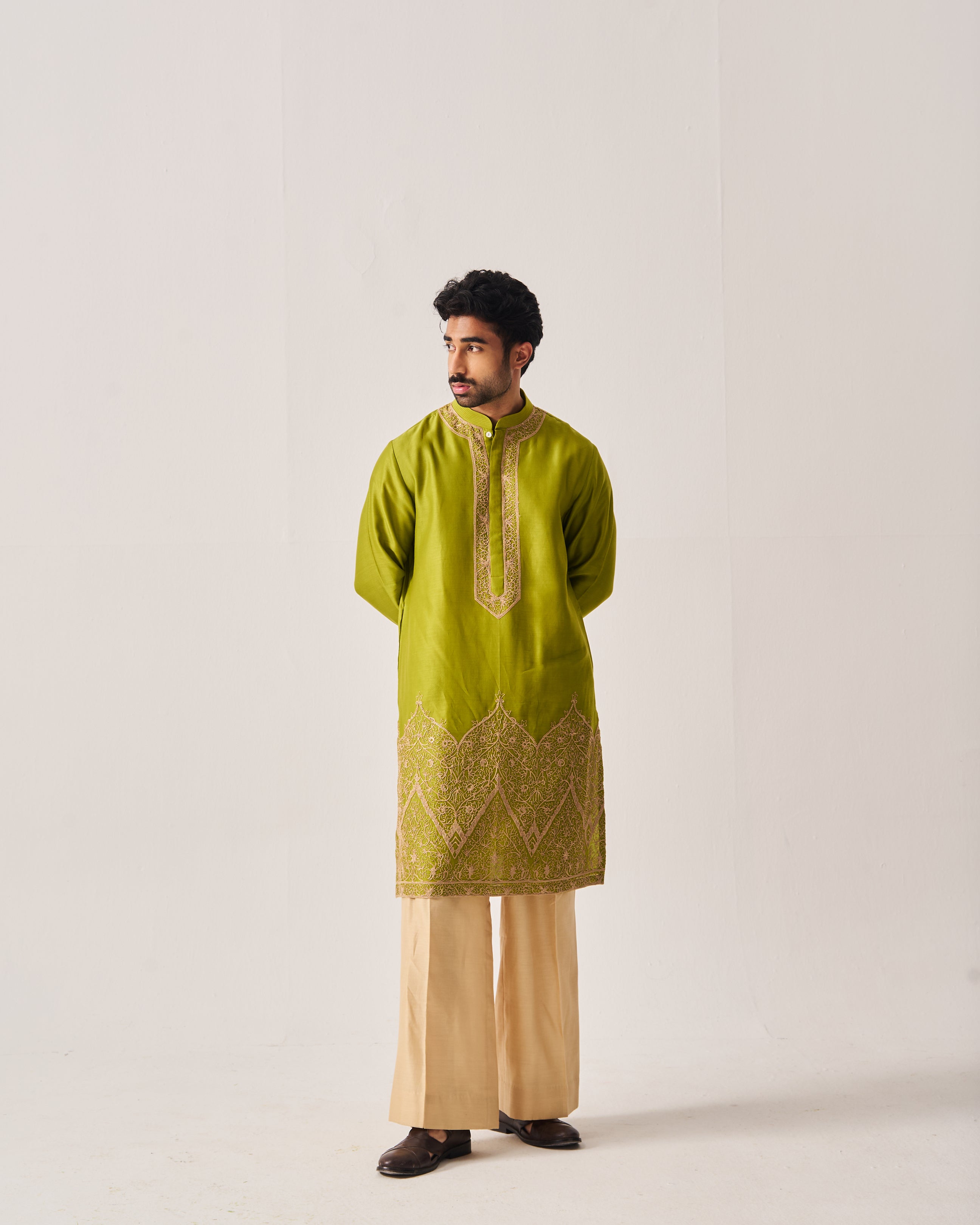 Kurta With Flare Pants / Chanderi / Leaf Green / Floral Dome / Dori Embroidery