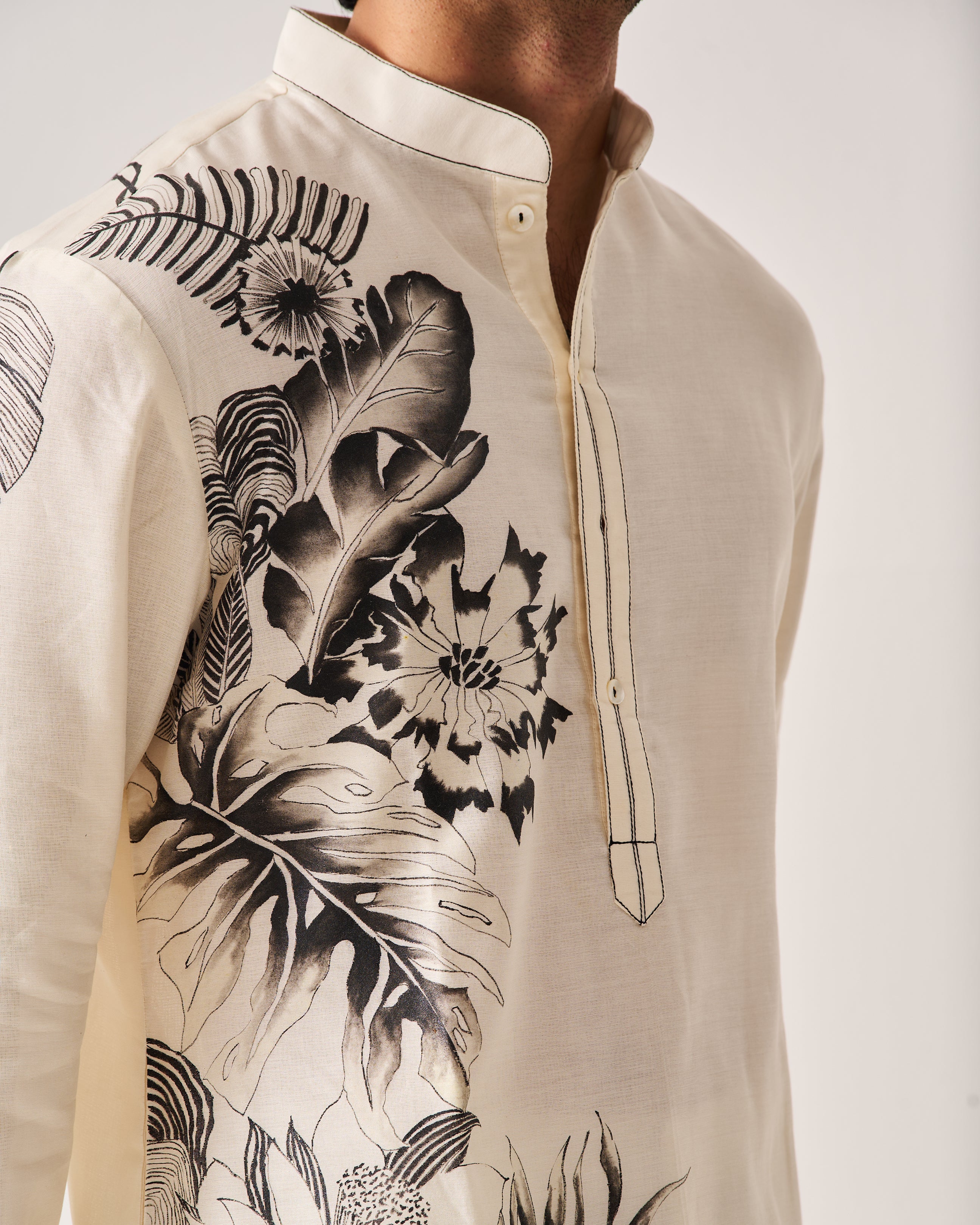 Kurta With Flare Pants / Chanderi / Ivory / Monochrome Garden / Hand Paint