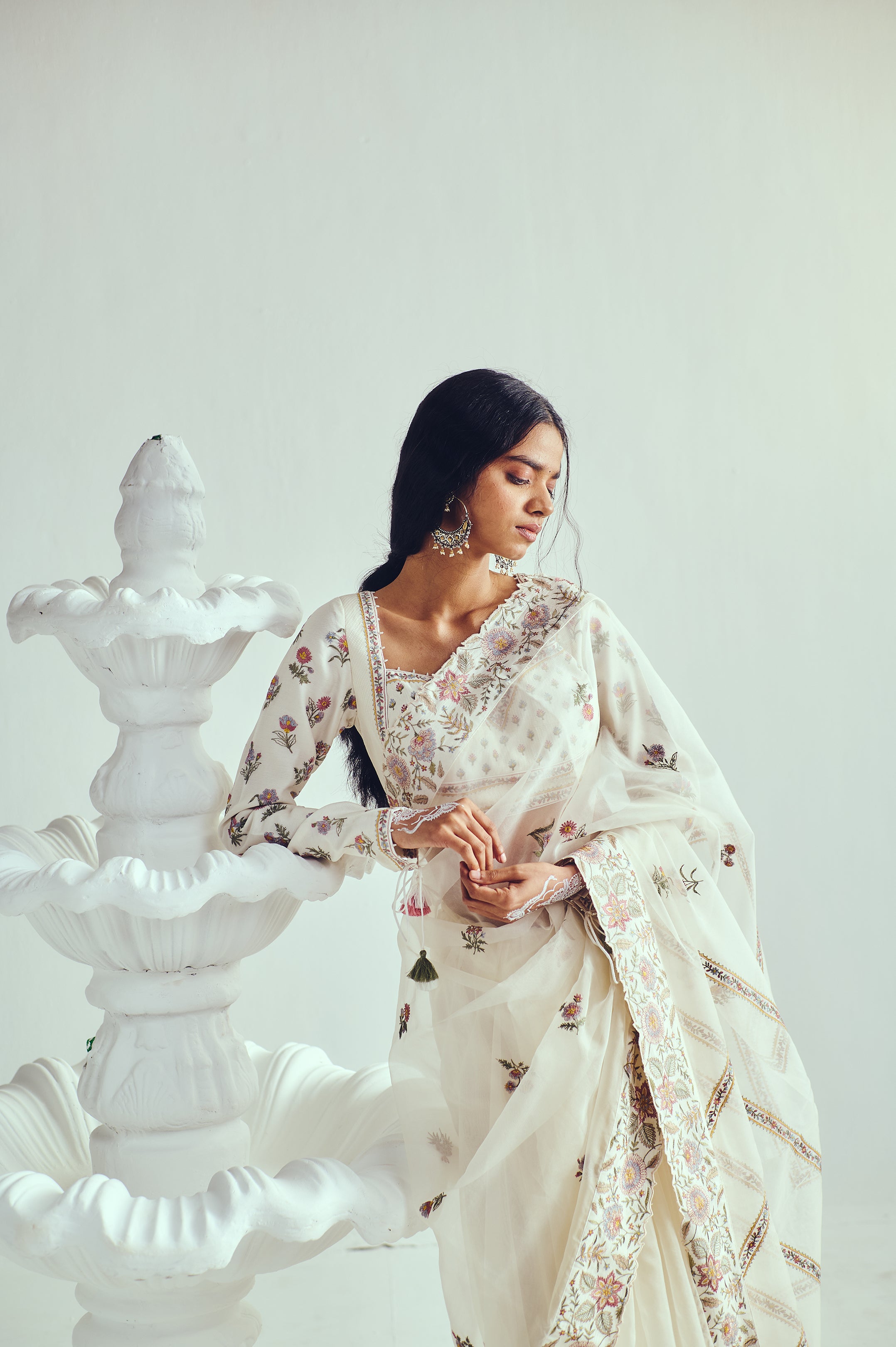 Gul Posh Saree Set