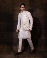 AAINA NEHRU SET