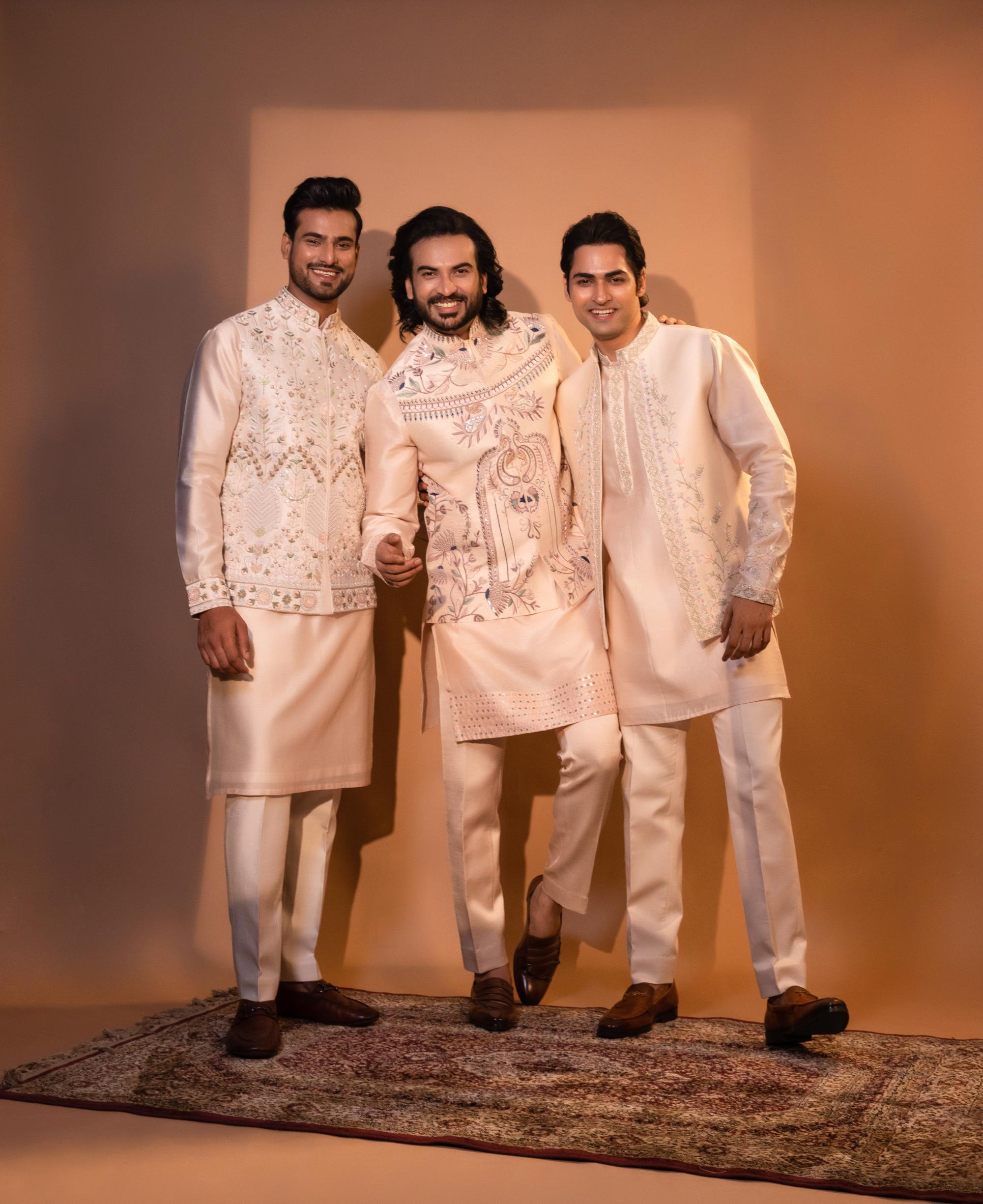 FLORAL SOVEREIGN NEHRU SET