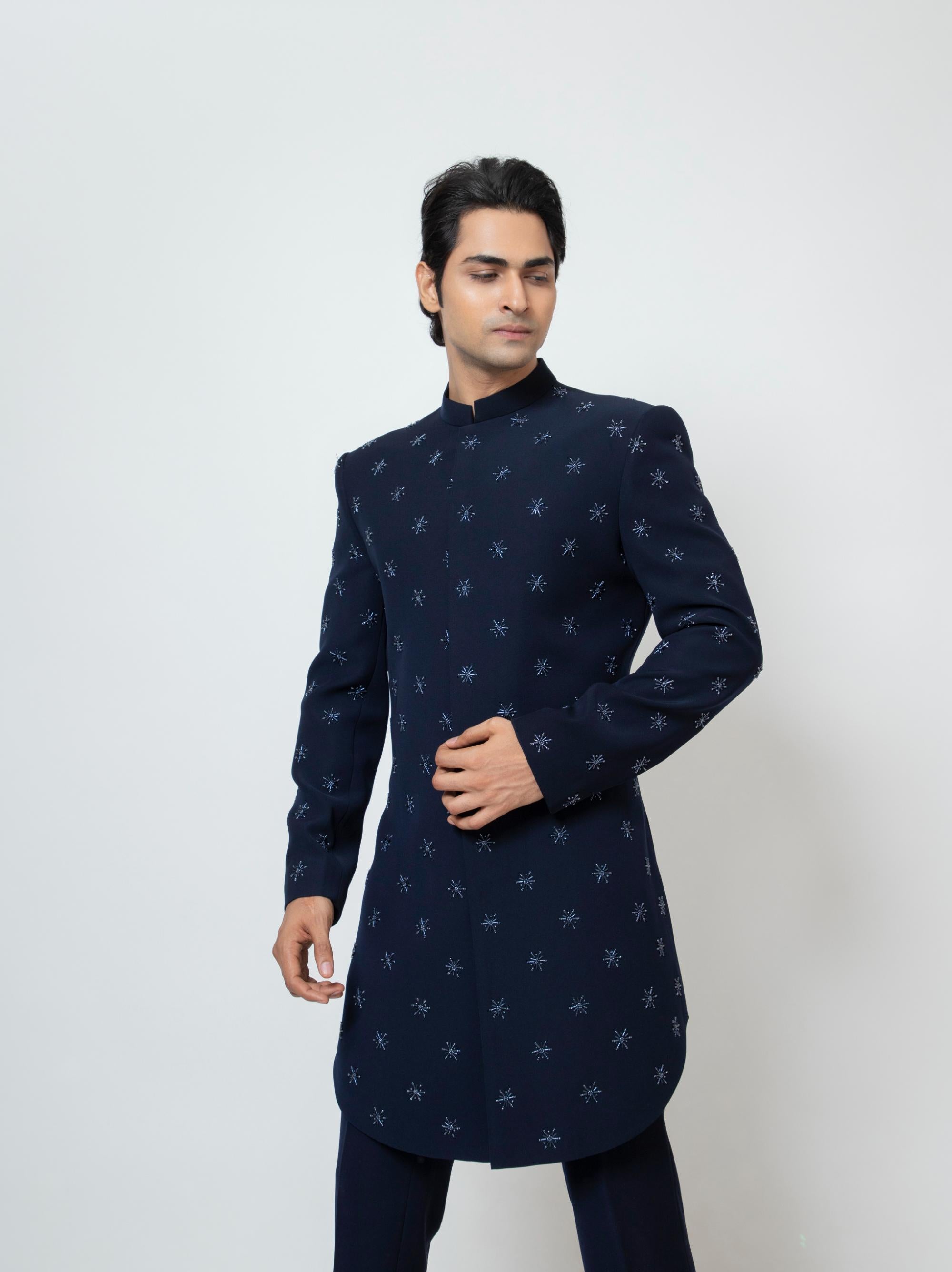 STAR MOTIFS APPLE CUT ACHKAN SET