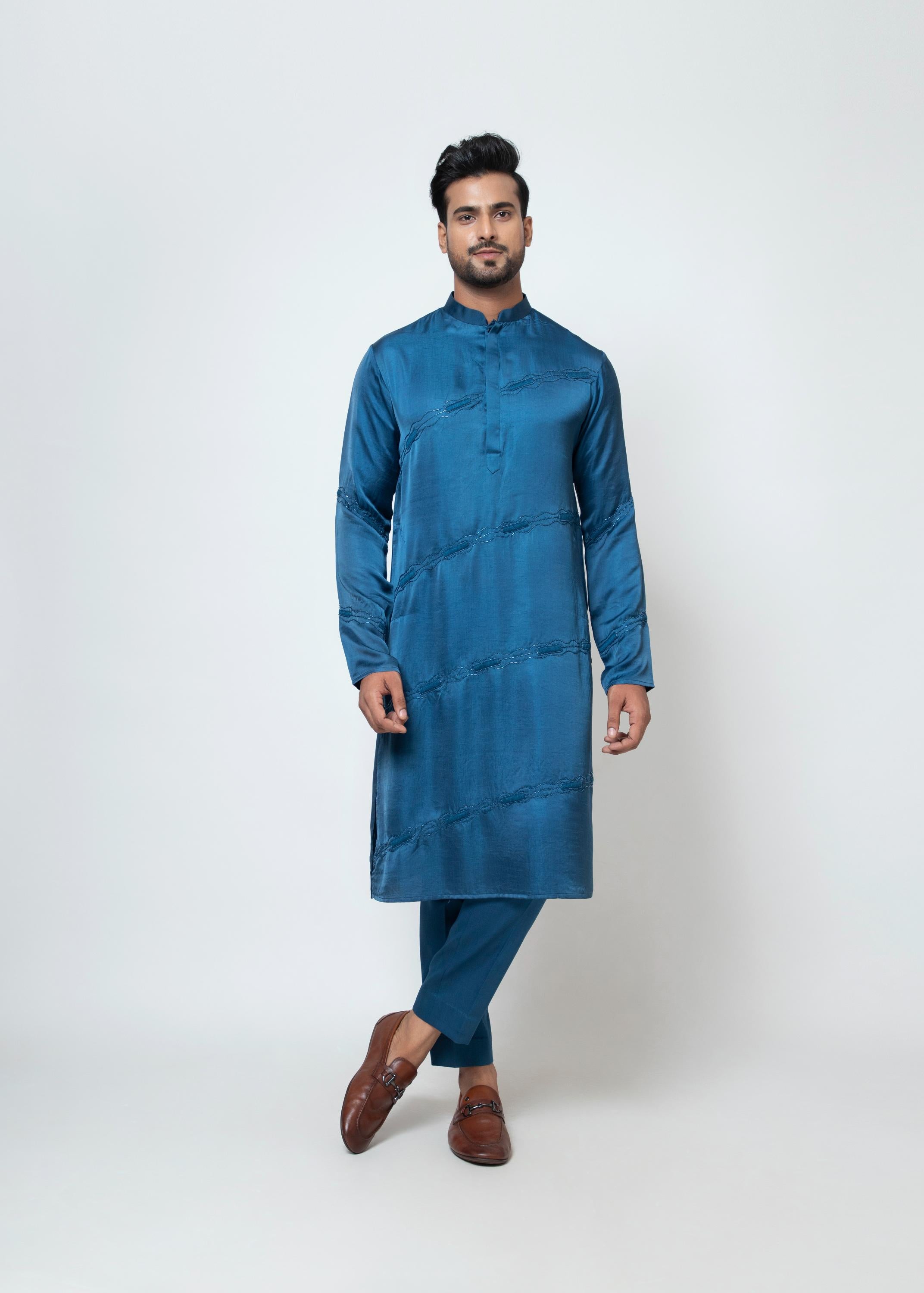 NAVY NUANCE KURTA SET